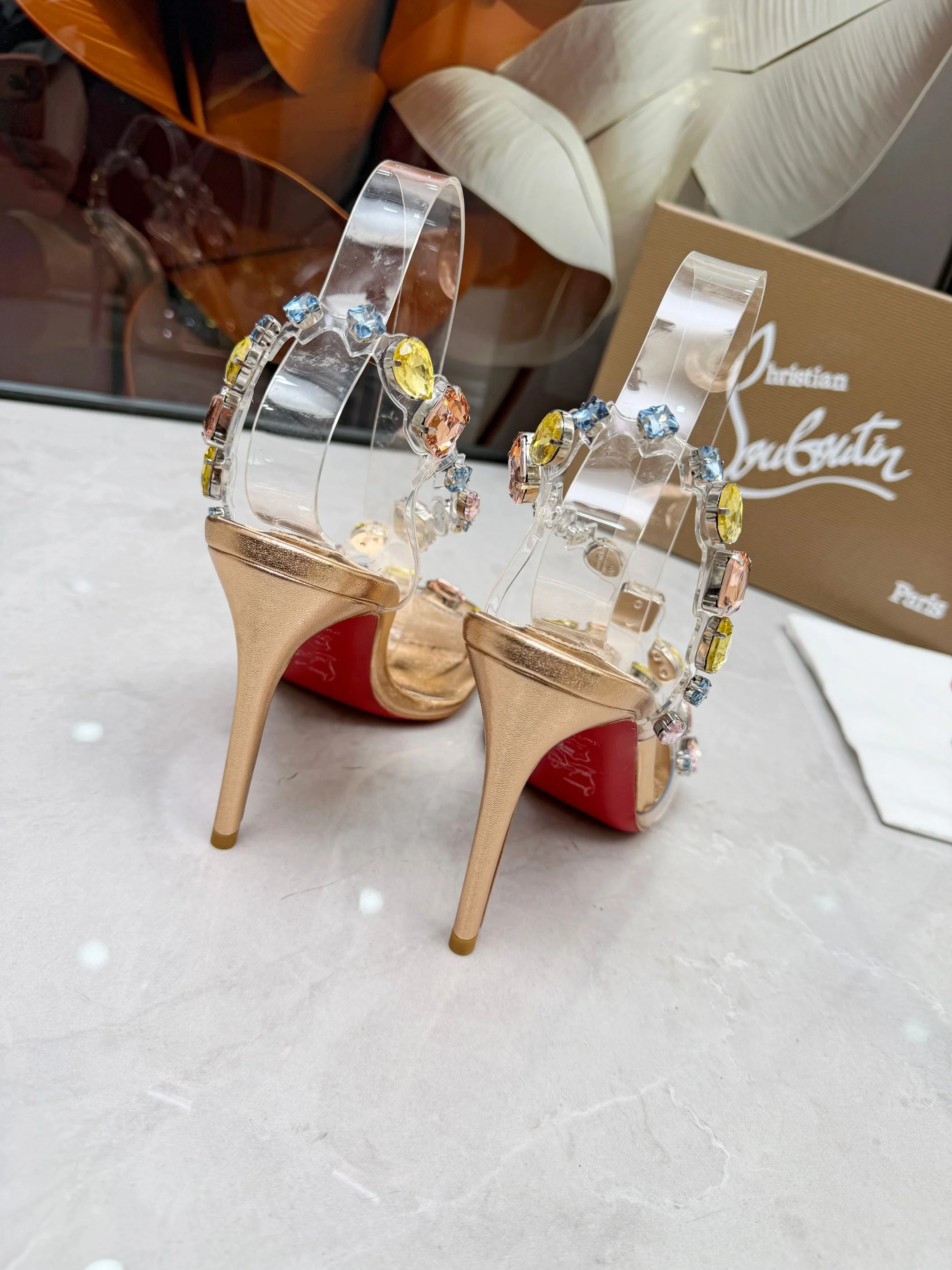 LOUBOUTIN Sandals Crystal PVC Gold-Clear EU35-39 B80202609110015 - Image 2