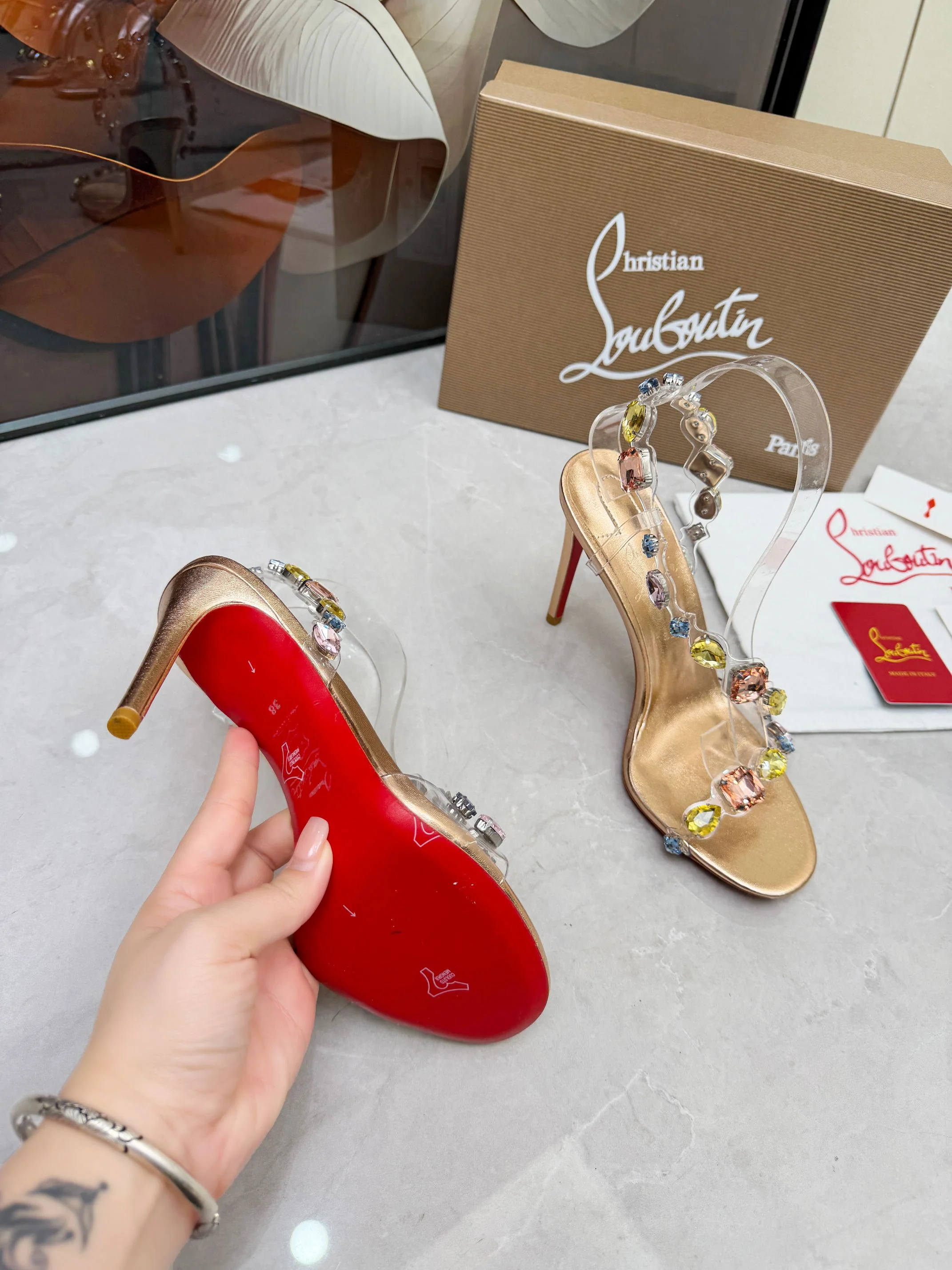 LOUBOUTIN Sandals Crystal PVC Gold-Clear EU35-39 B80202609110015 - Image 5