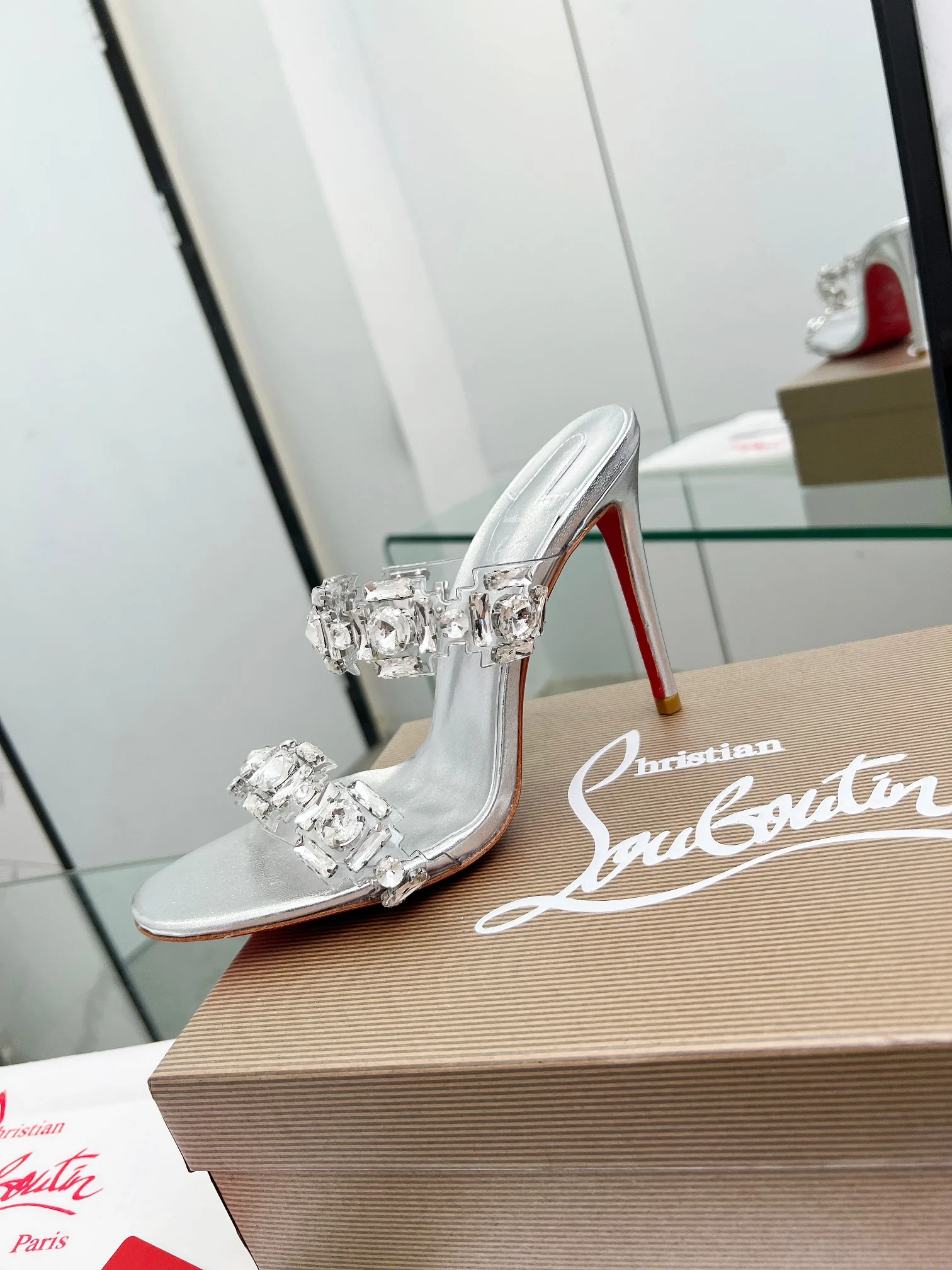 LOUBOUTIN Sandals PVC Crystal Silver-Clear EU35-39 B80202609110013