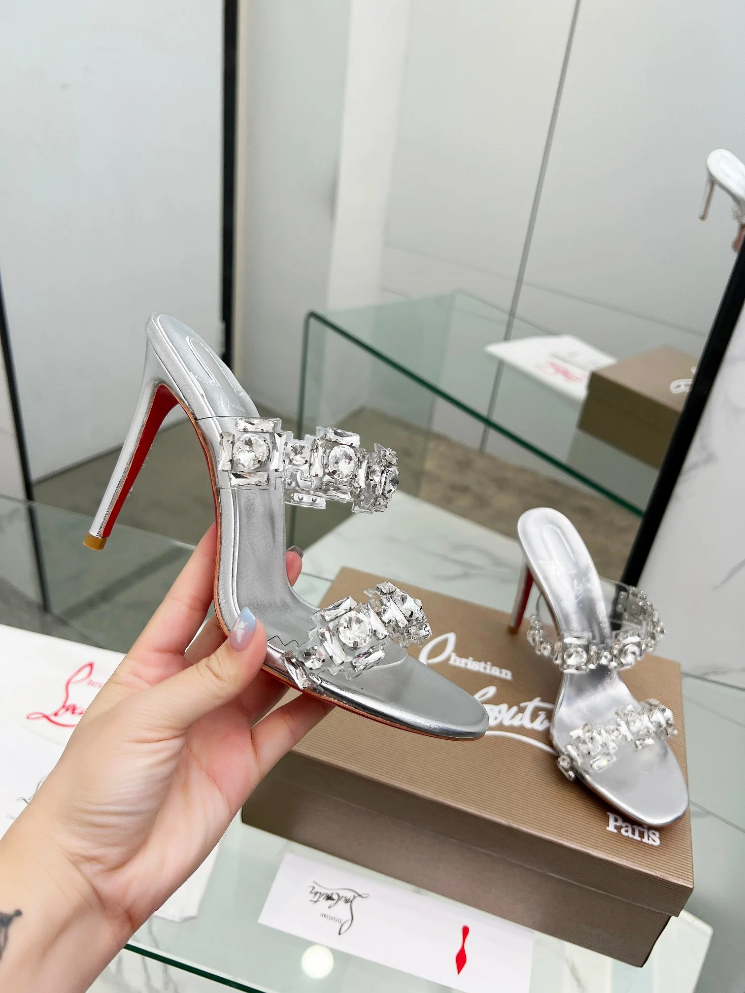 LOUBOUTIN Sandals PVC Crystal Silver-Clear EU35-39 B80202609110013 - Image 3