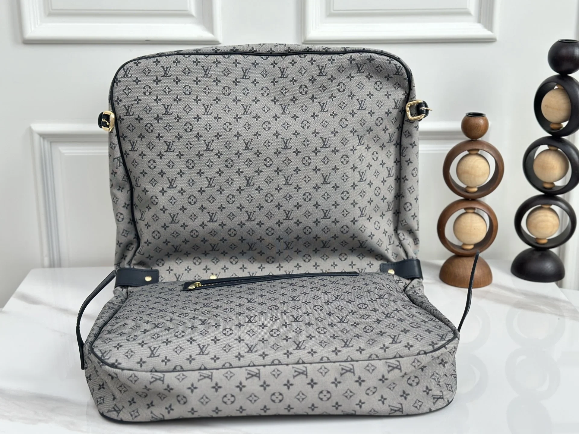 LV Backpacks Bags Gray-Navy 43X30X20CM G80202609090311 - Image 7