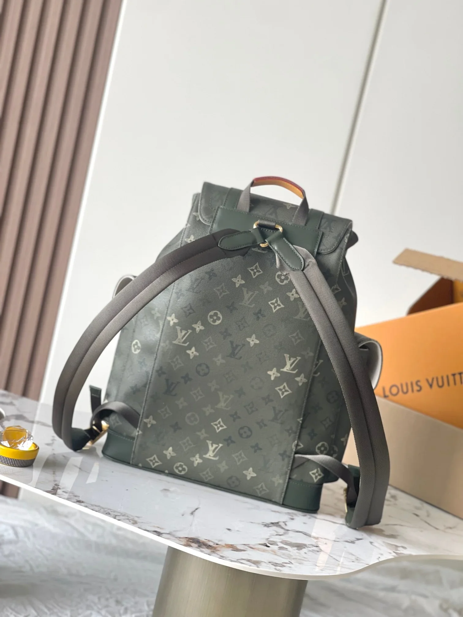 LV Backpacks Bags Green-Gold 33X47X12CM A000202609090313 - Image 3