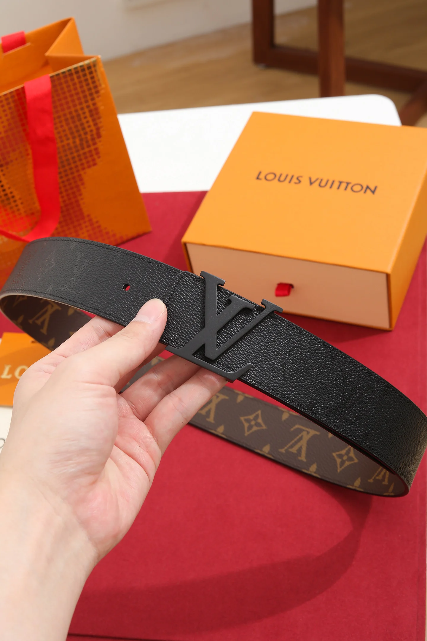 LV Belts Black-Brown A70202609070310 - Image 8