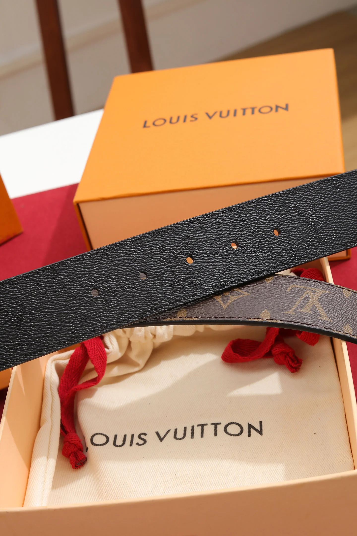 LV Belts Black-Brown A70202609070310 - Image 9
