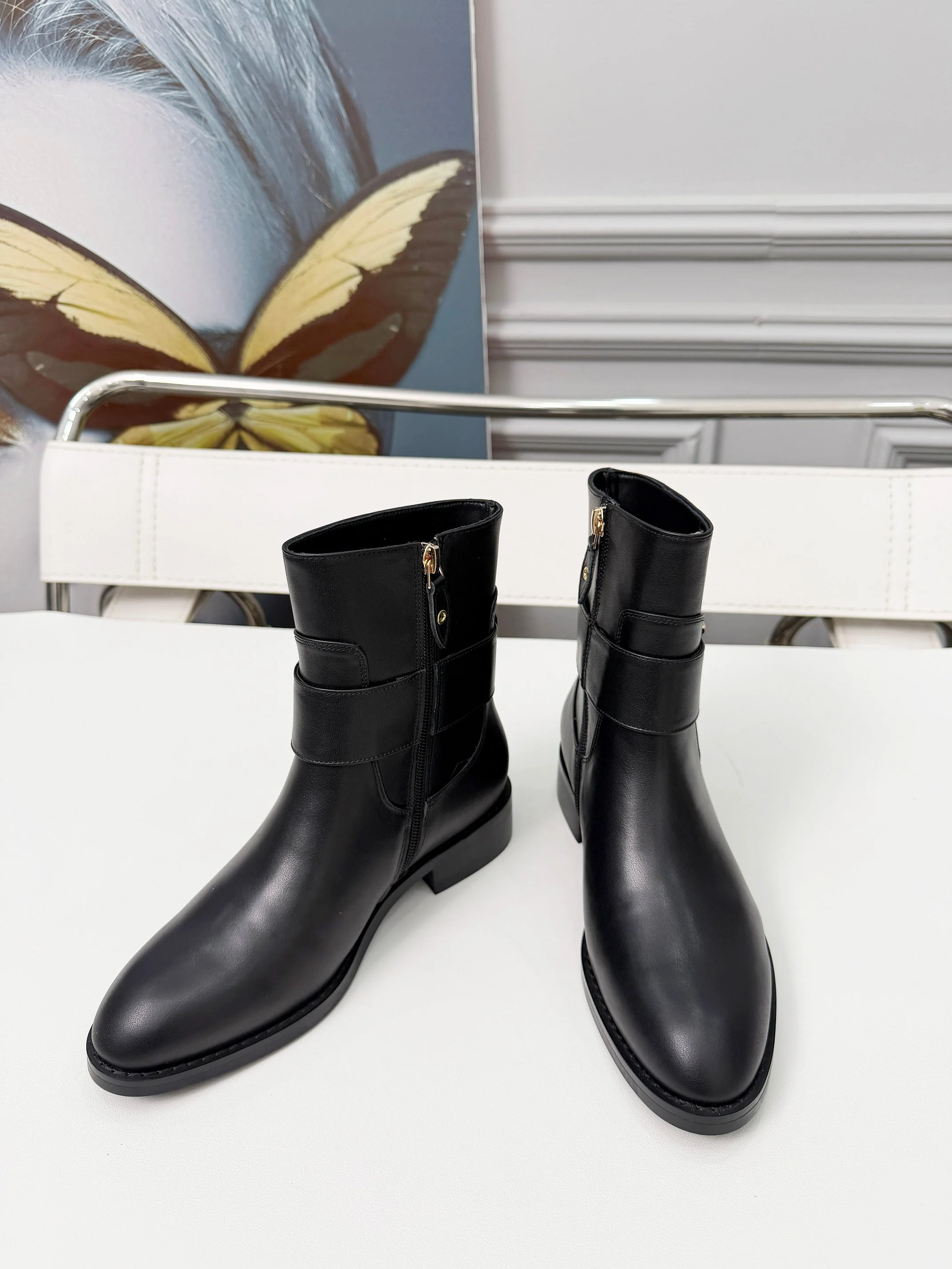 LV Booties Black-Gold B70202609111707 - Image 3