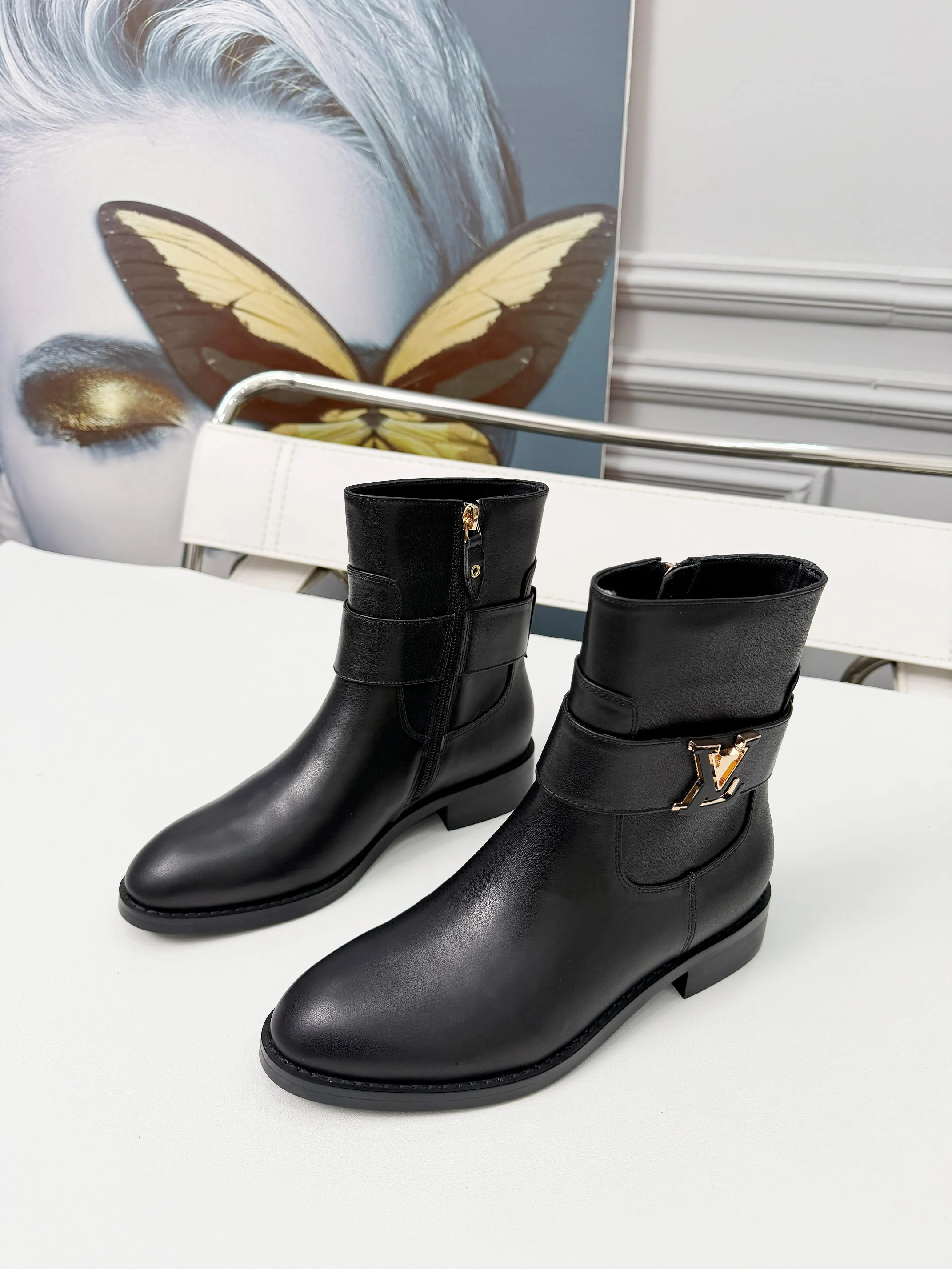 LV Booties Black-Gold B70202609111707 - Image 6