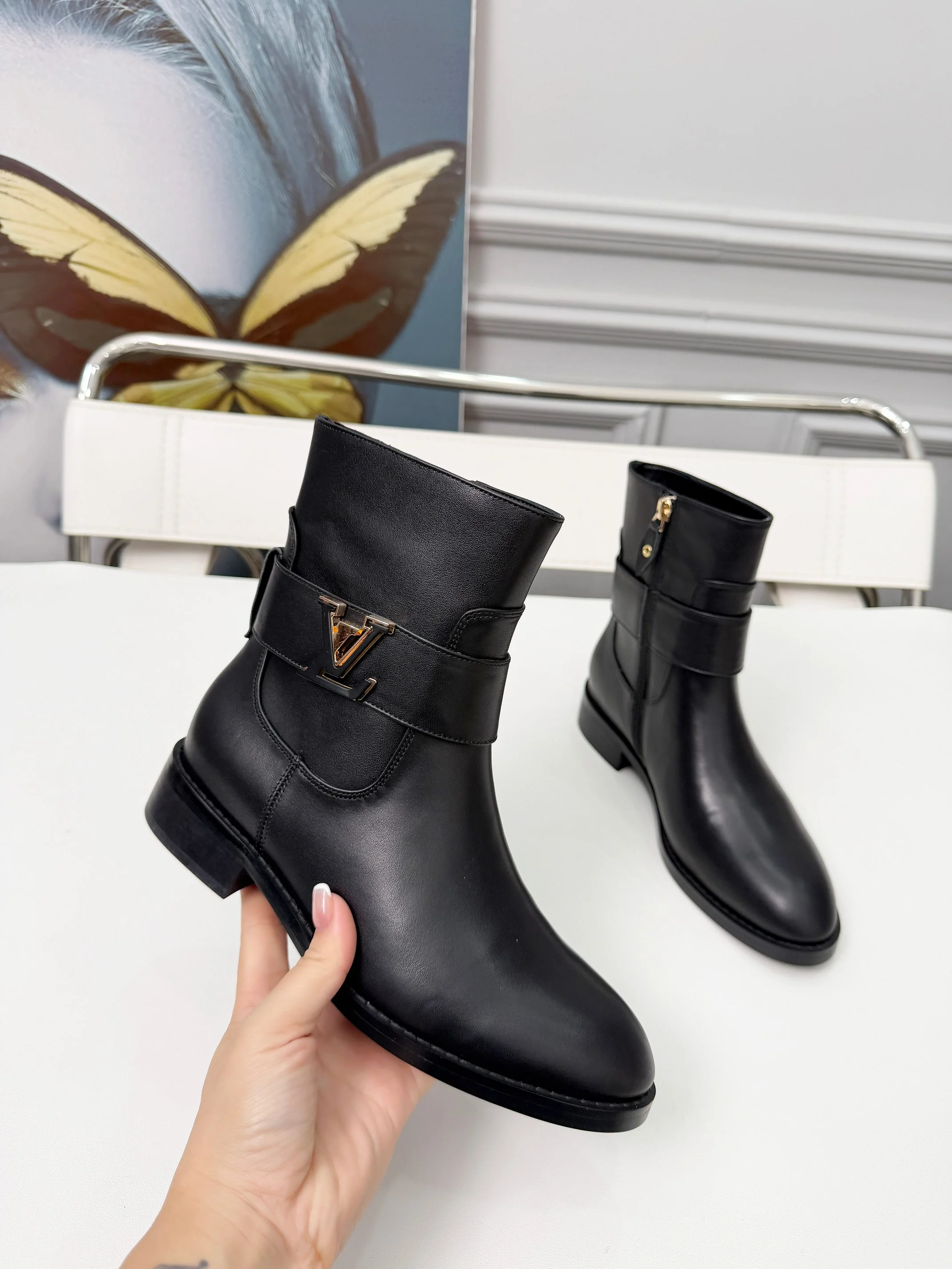 LV Booties Black-Gold B70202609111707 - Image 7