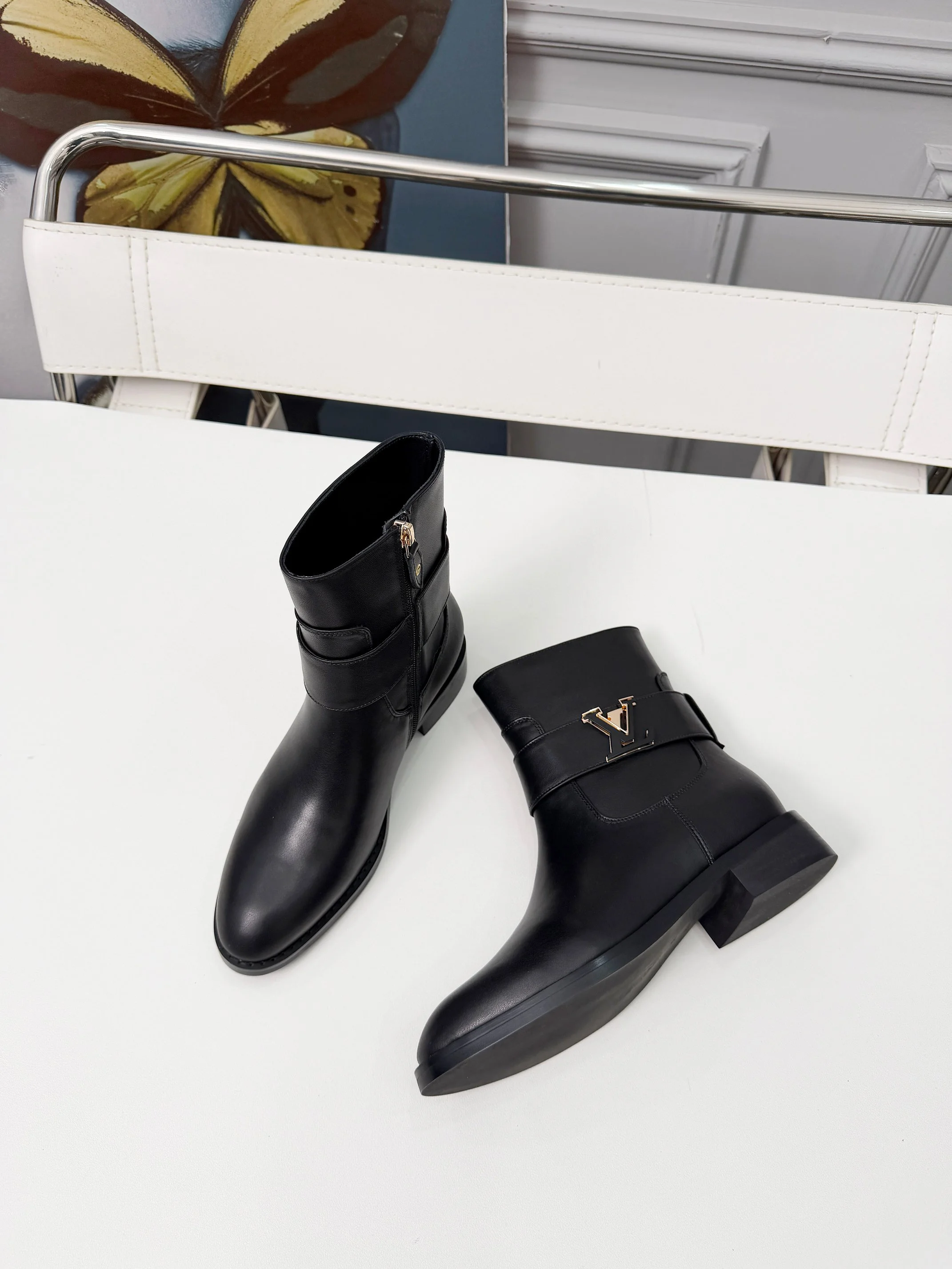 LV Booties Black-Gold B70202609111707 - Image 8