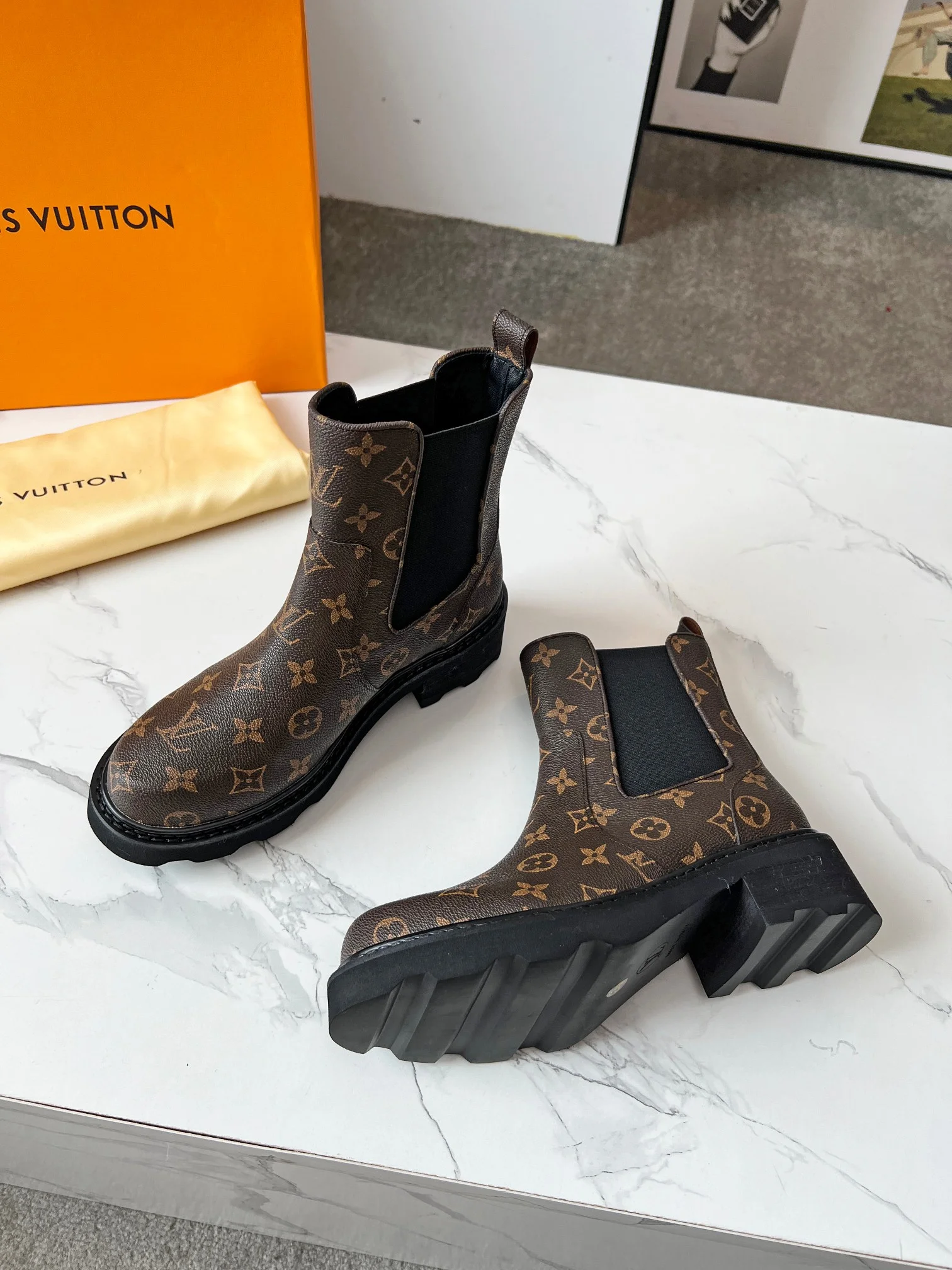 LV Booties Brown-Black B60202609111722 - Image 3