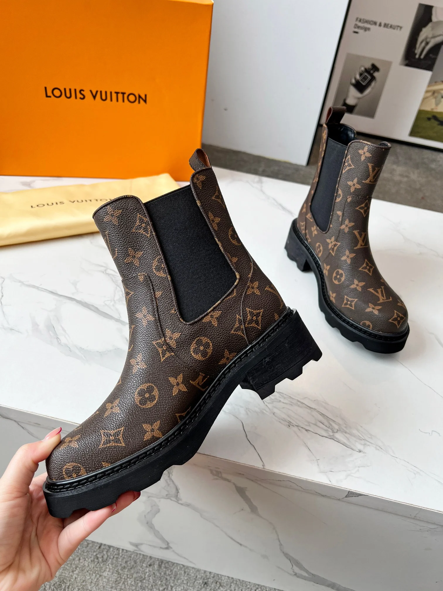 LV Booties Brown-Black B60202609111722 - Image 7