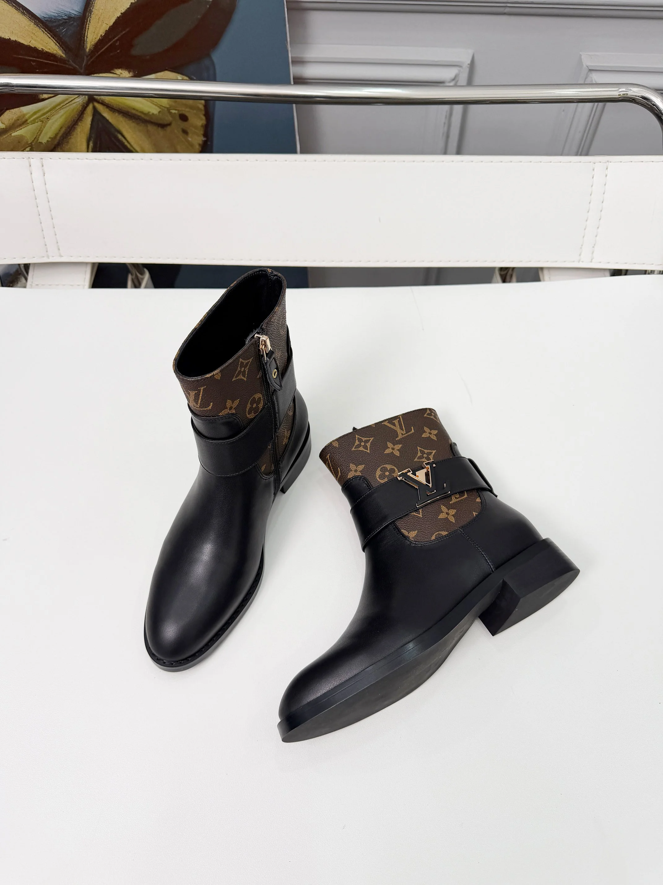 LV Booties Calf Leather Black-Brown EU35-40 B70202609111706 - Image 4