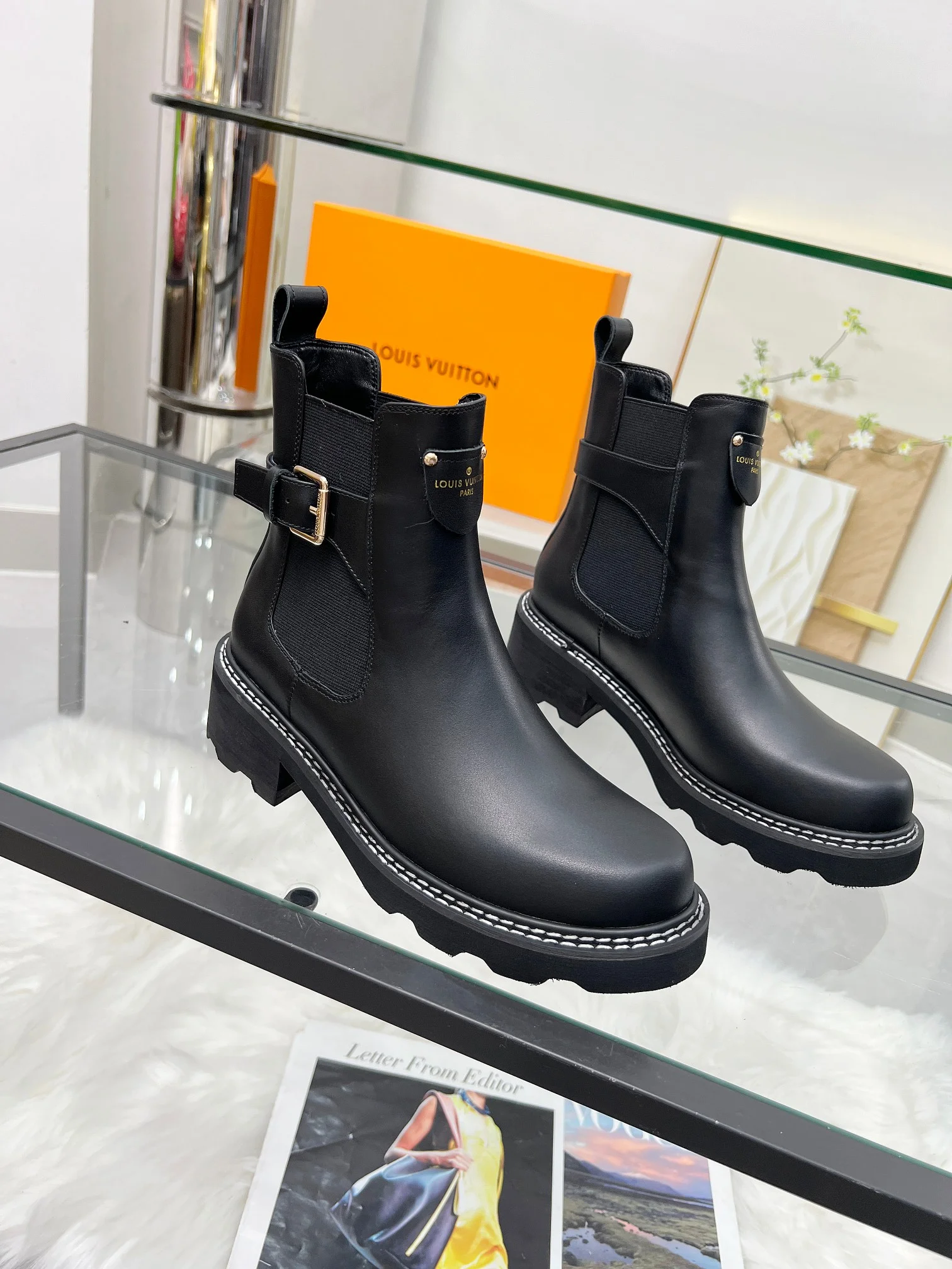 LV Booties Calf Suede Black-Gold EU35-40 B60202609111736