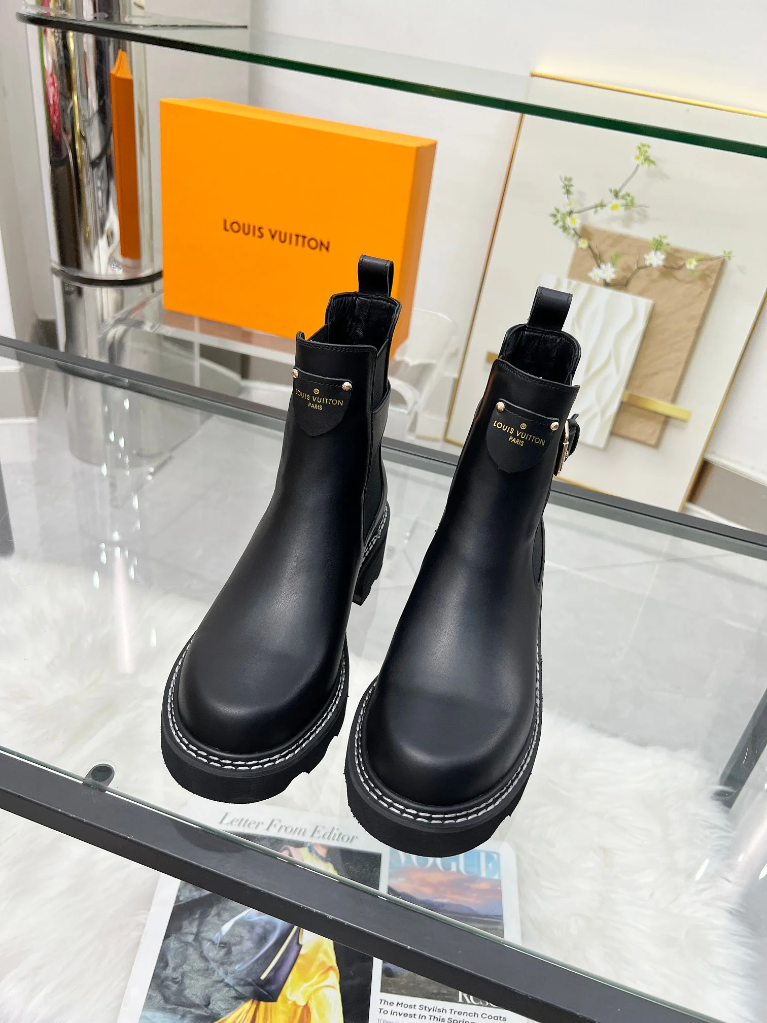 LV Booties Calf Suede Black-Gold EU35-40 B60202609111736 - Image 4