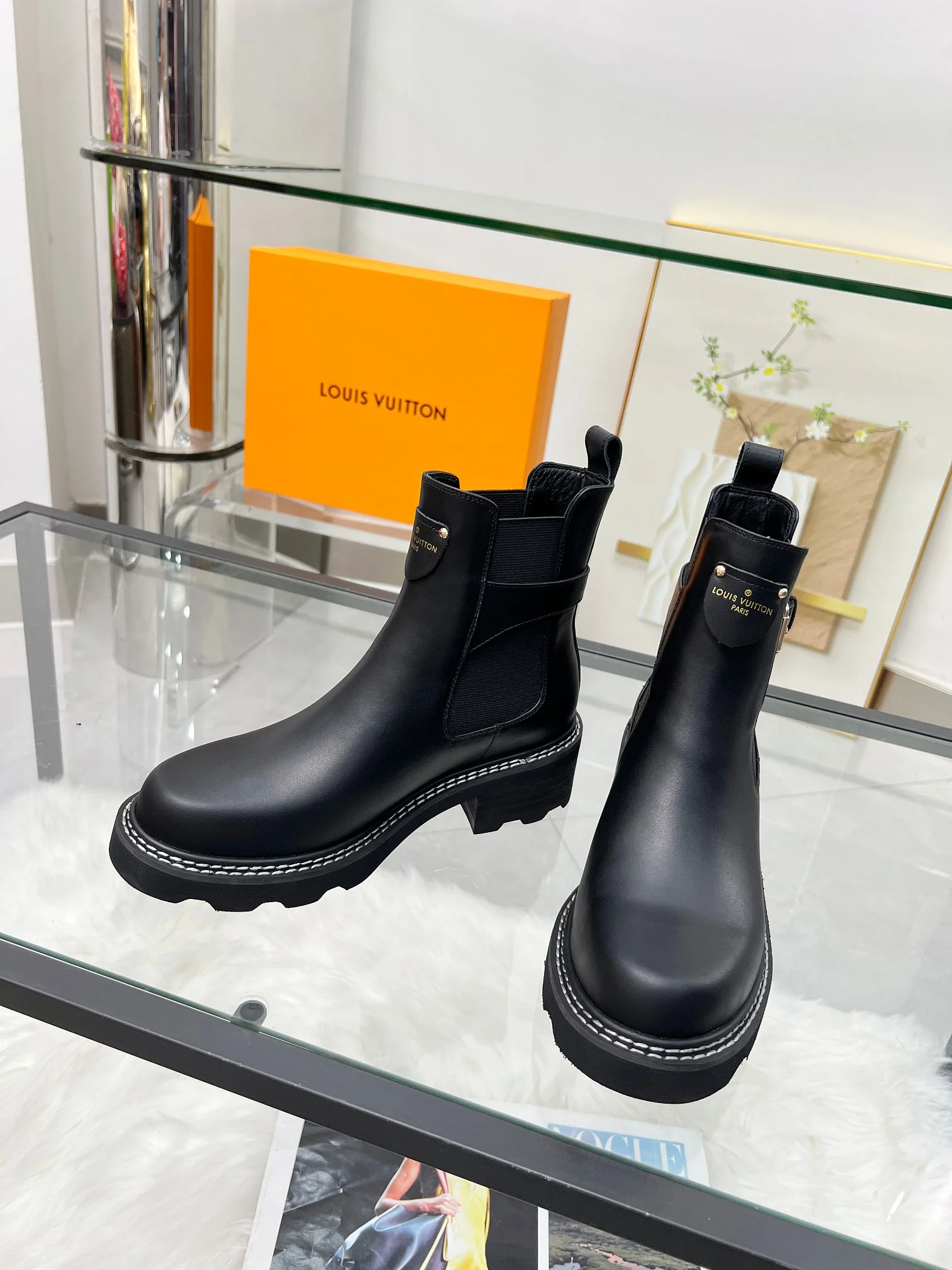 LV Booties Calf Suede Black-Gold EU35-40 B60202609111736 - Image 7