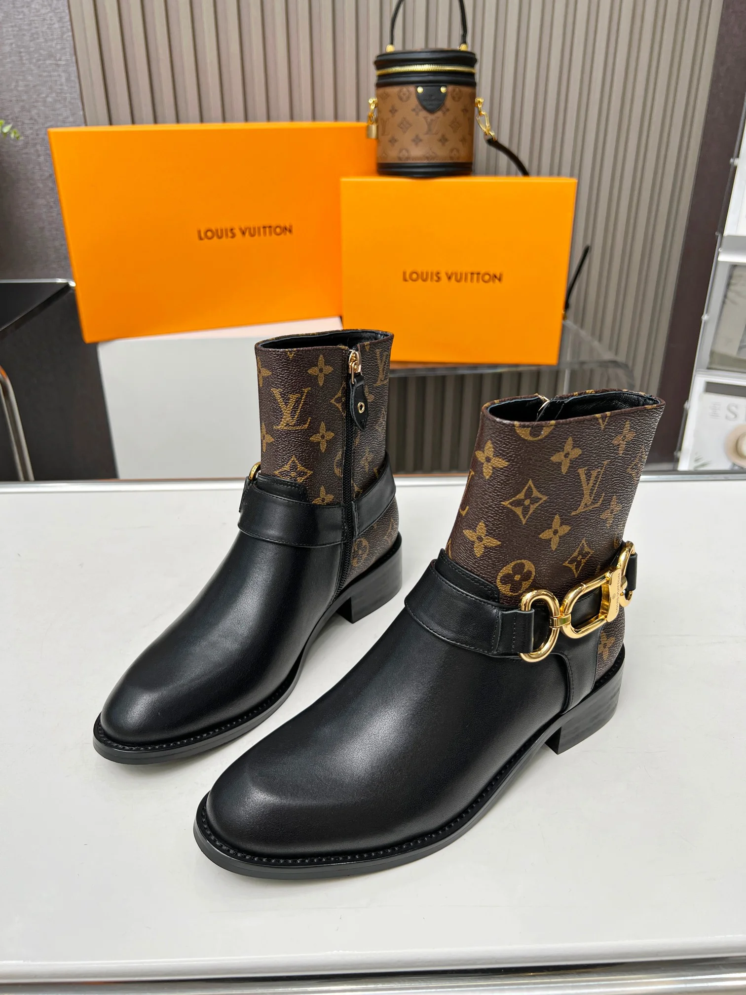 LV Booties Cow Leather Brown-Black-Gold EU35-40 B70202609111724 - Image 2