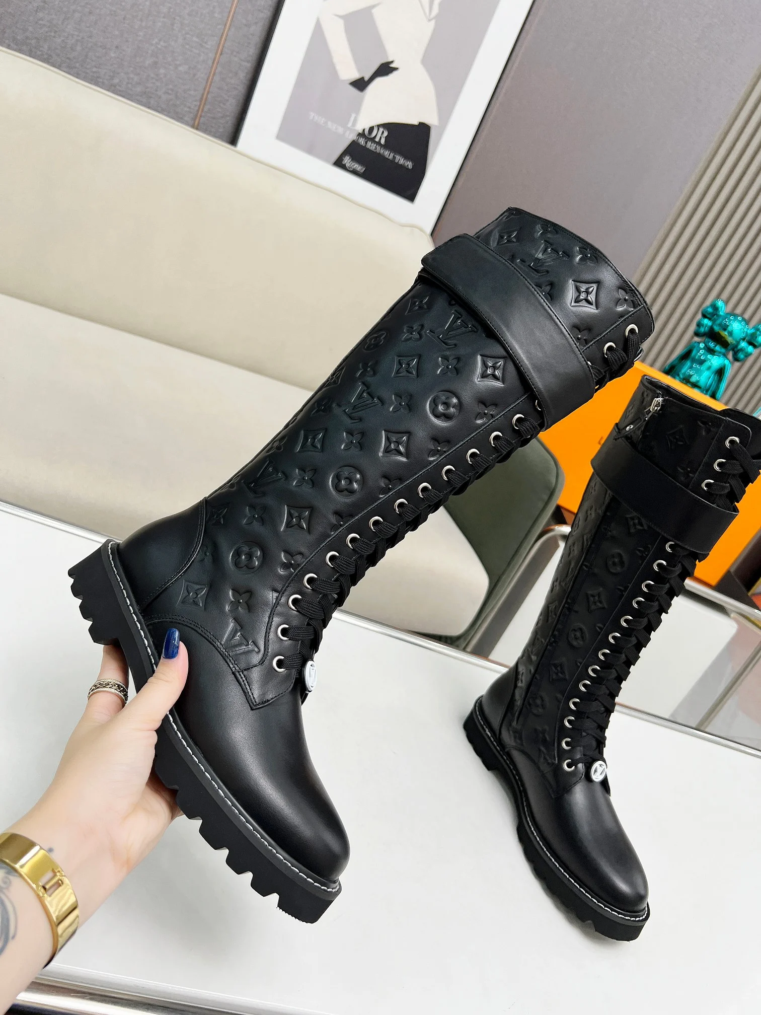 LV Boots Black B70202609111729 - Image 3