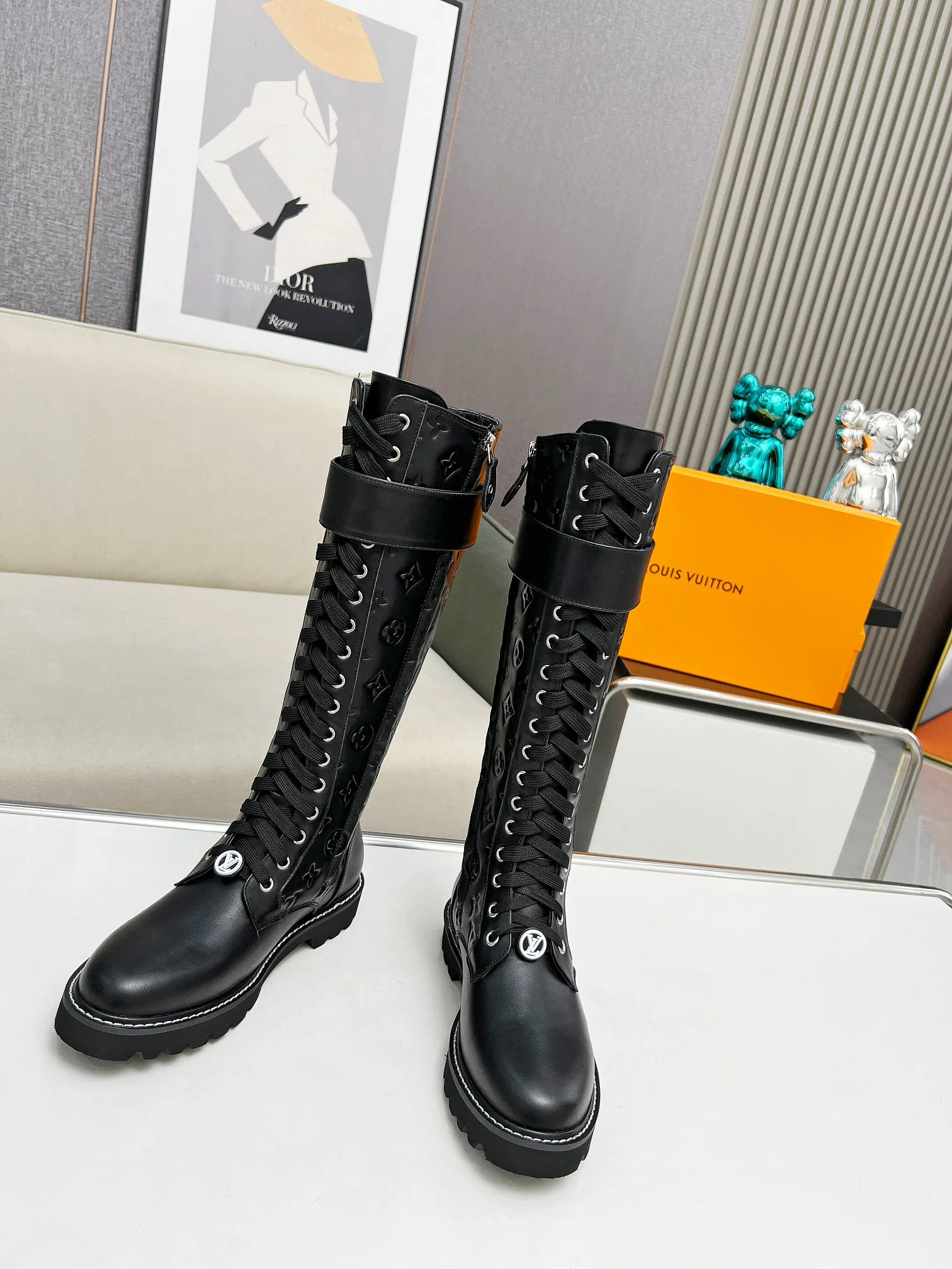 LV Boots Black B70202609111729 - Image 6