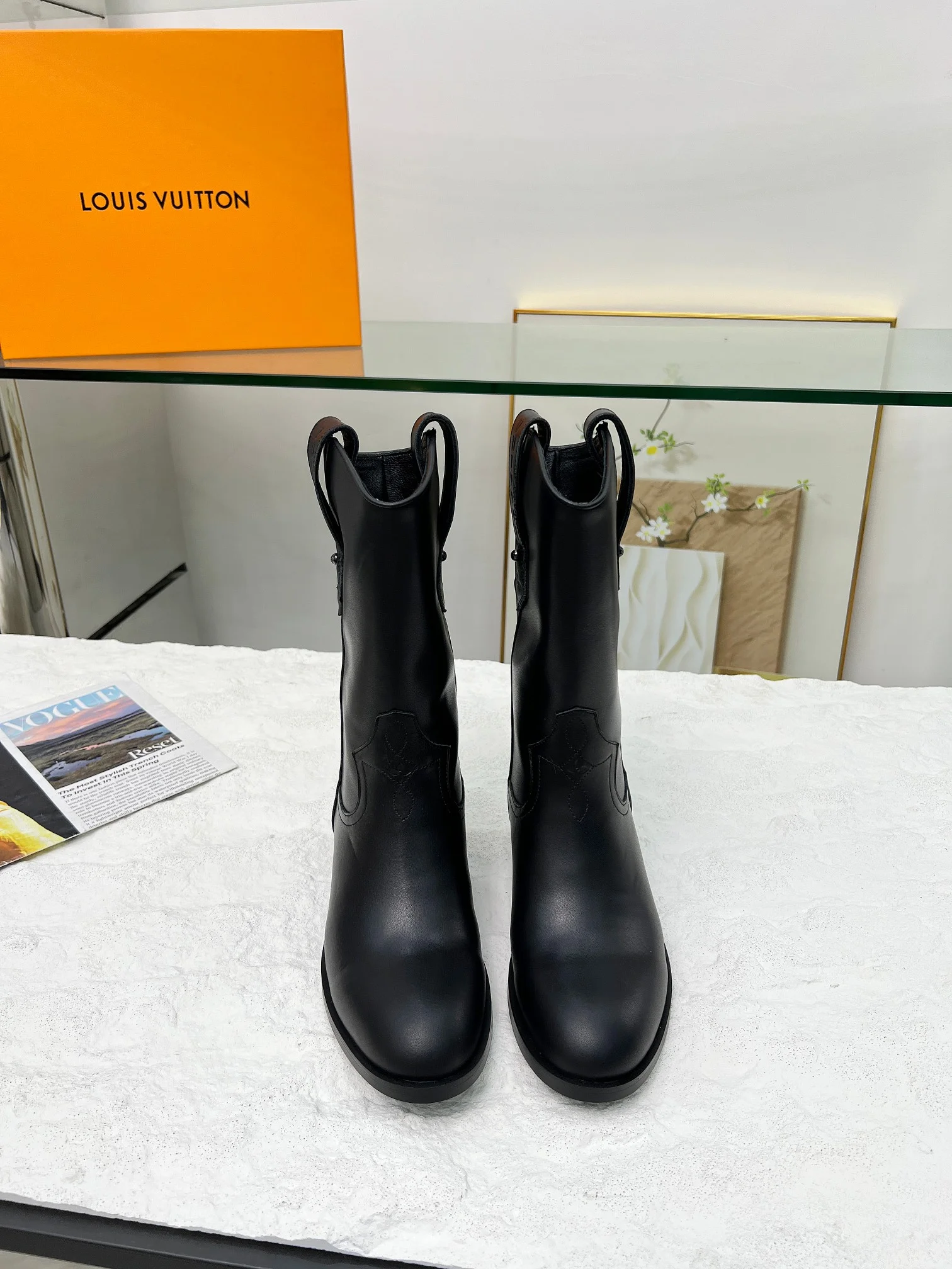 LV Boots Black B90202609111715 - Image 2