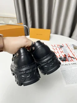 Alternative view of LV Boots Black-Gold B60202609111231