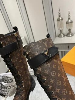 Alternative view of LV Boots Brown-Black C50202609111708