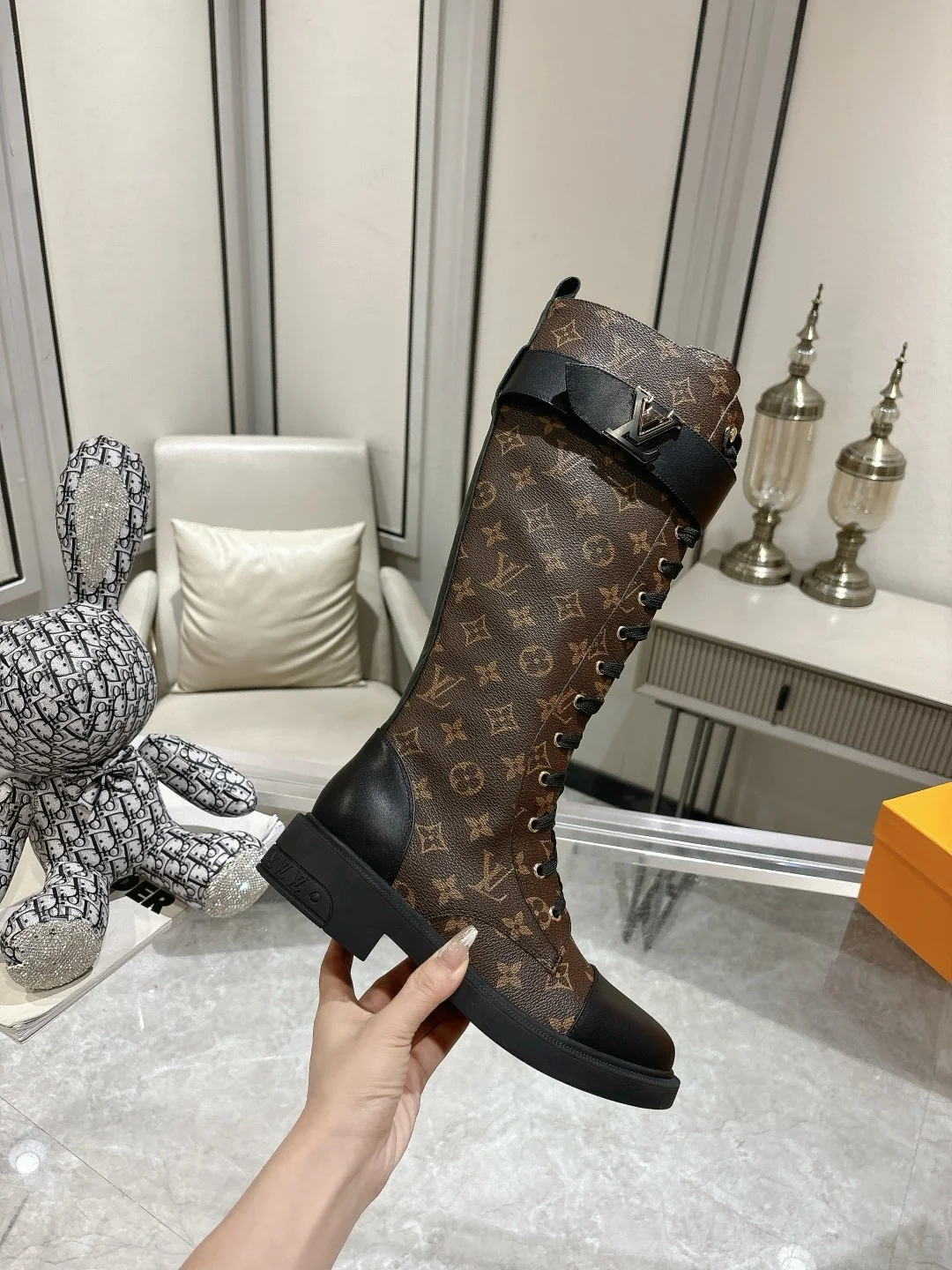 LV Boots Brown-Black C50202609111708 - Image 5