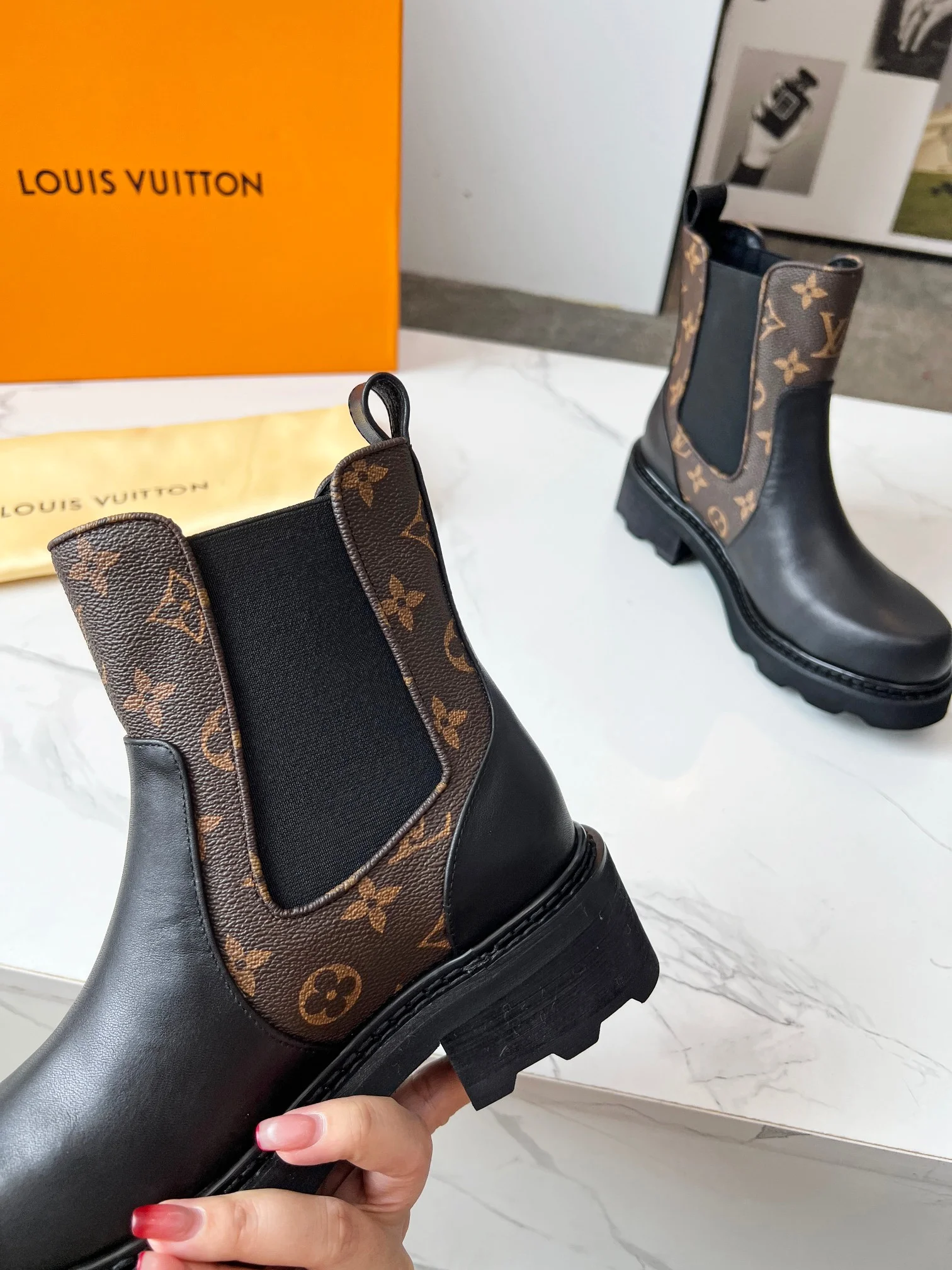 LV Boots Calf Leather Black-Brown EU35-40 B60202609111721 - Image 7