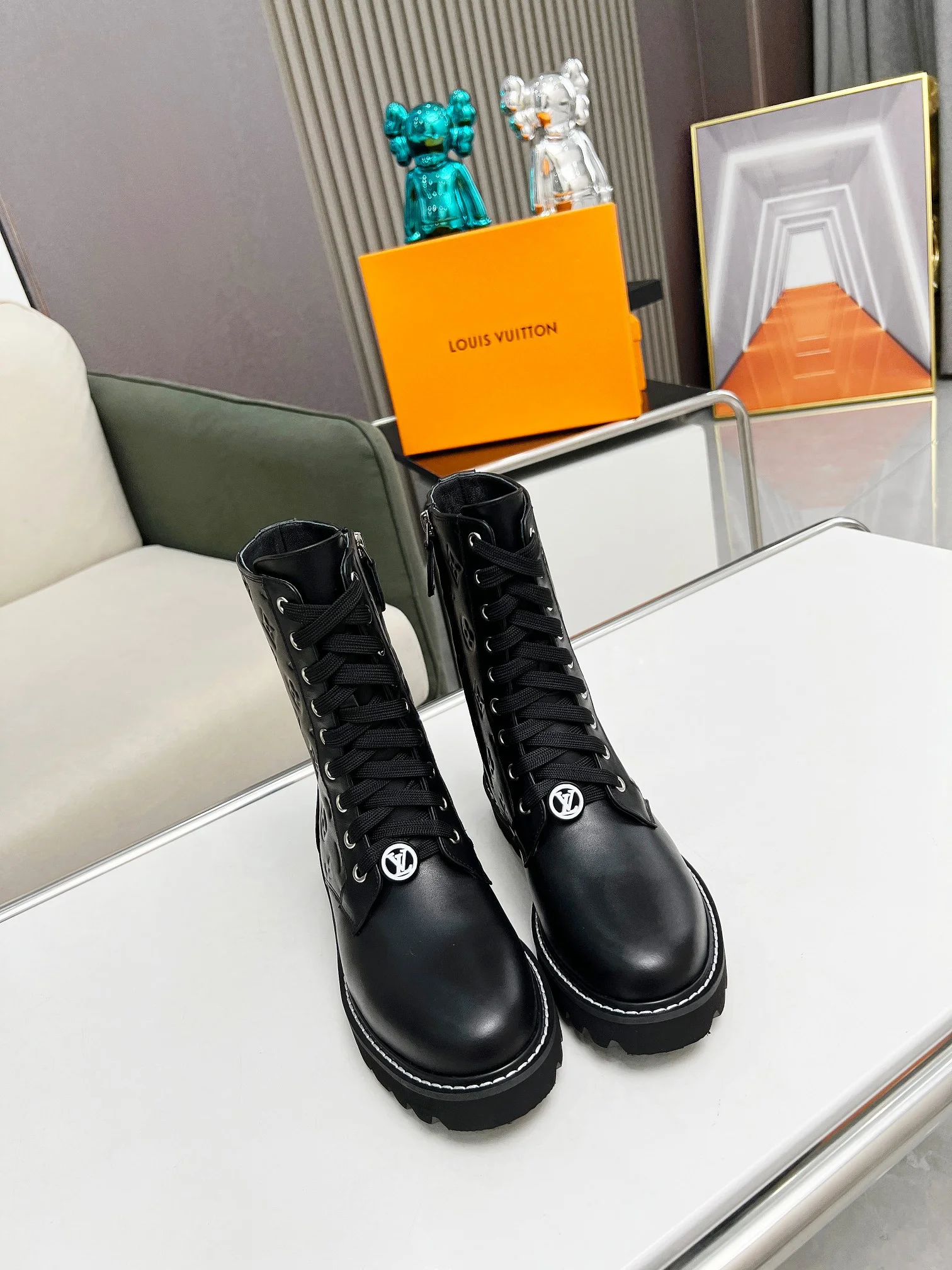 LV Boots Calf Leather Black EU35-40 C50202609111728 - Image 3