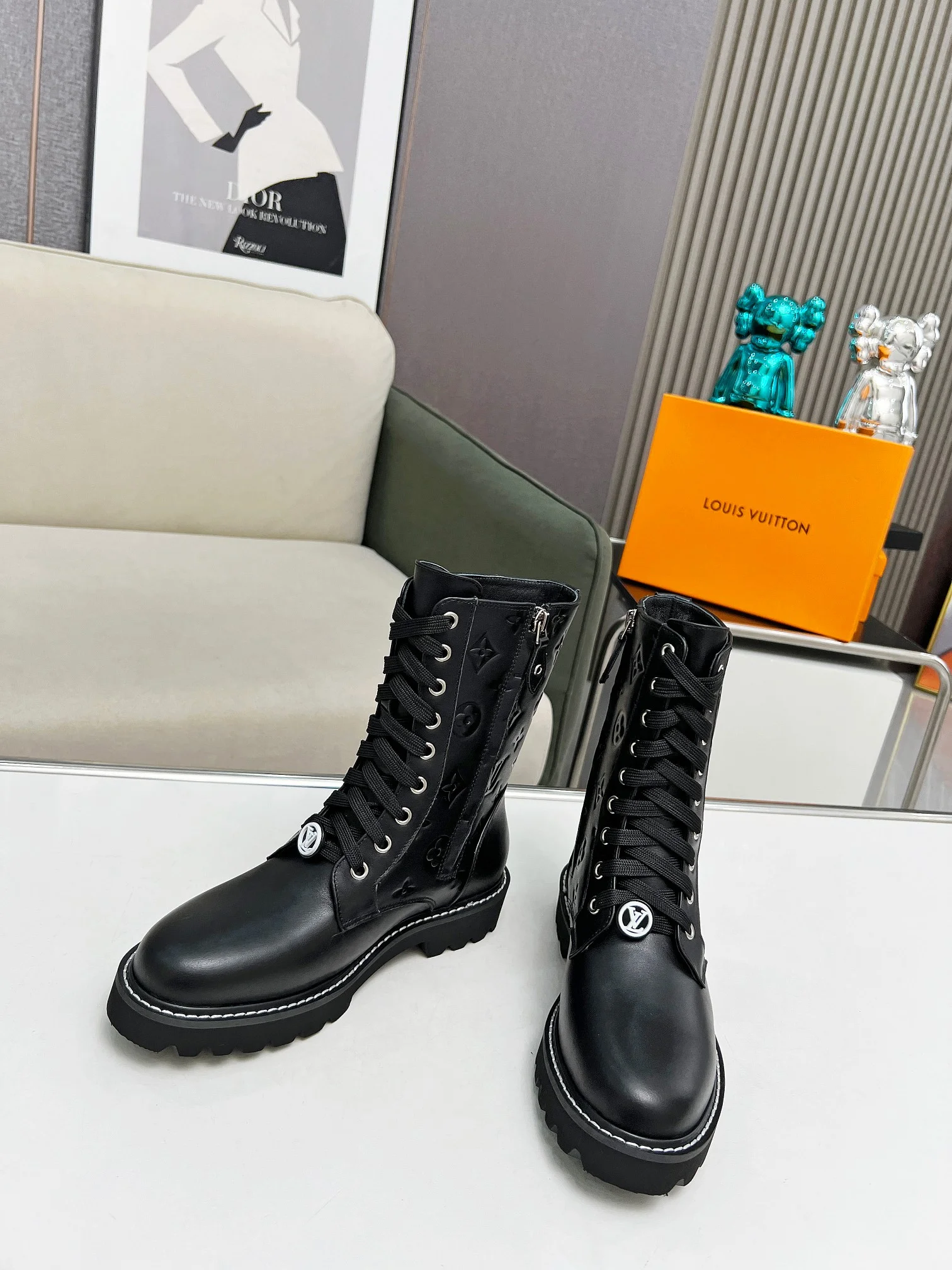 LV Boots Calf Leather Black EU35-40 C50202609111728 - Image 5