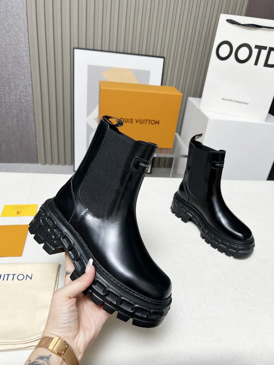 LV Boots Calf Leather Black EU35-41 C10202609111239 - Image 3