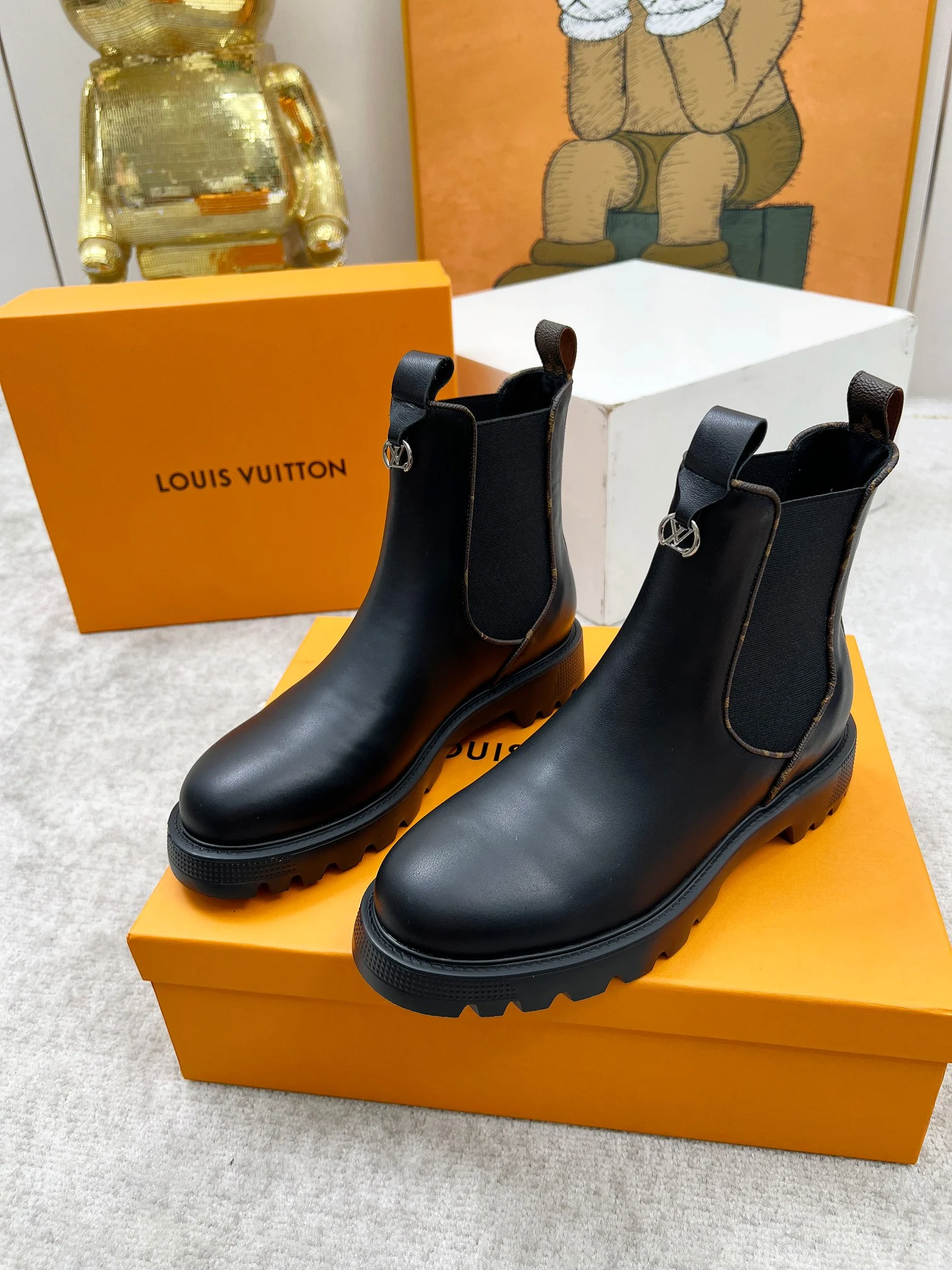 LV Boots Calfskin Leather Black EU35-40 B60202609111712 - Image 8