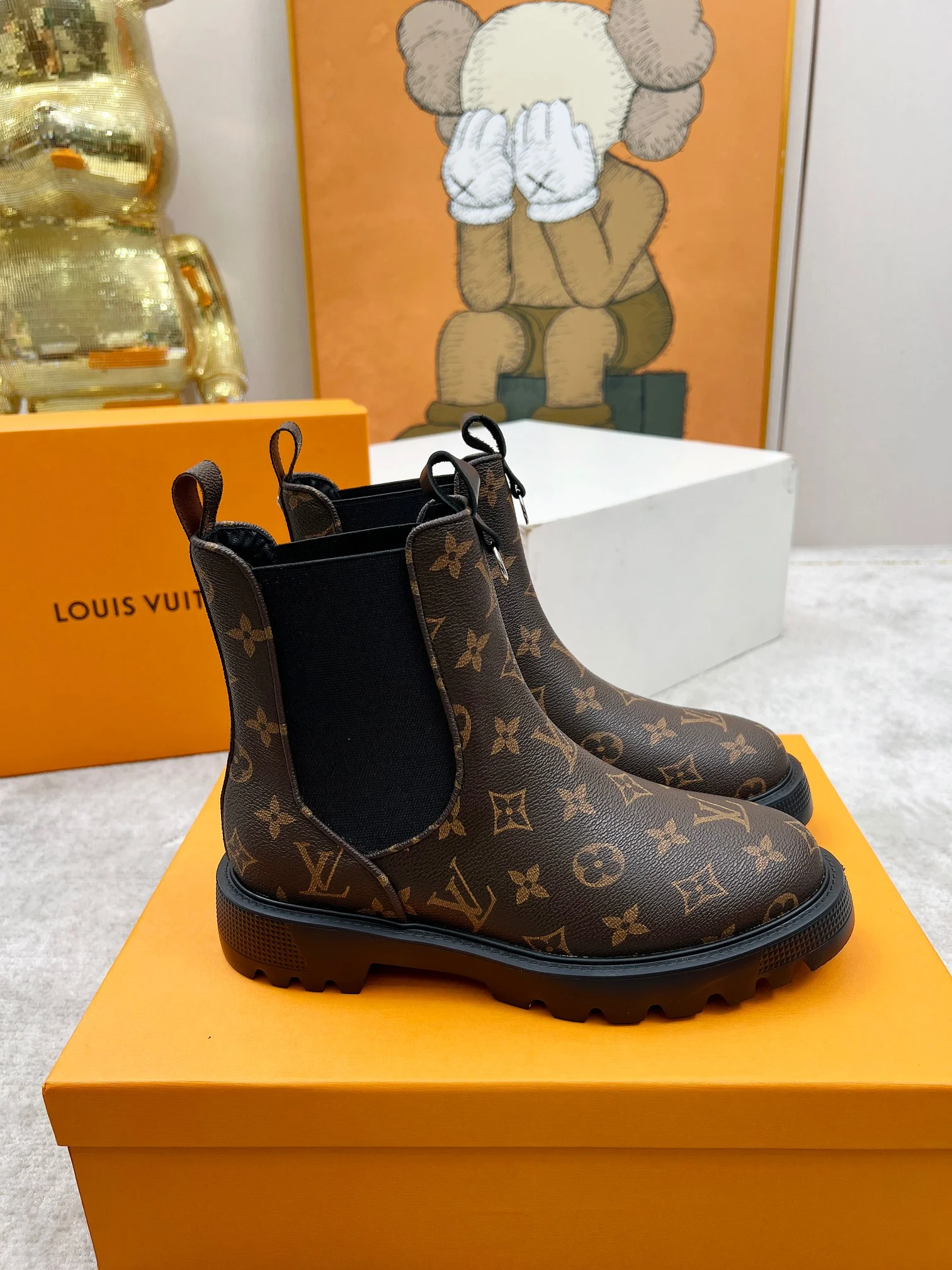 LV Boots Calfskin Leather Brown-Black EU35-40 B60202609111711 - Image 7