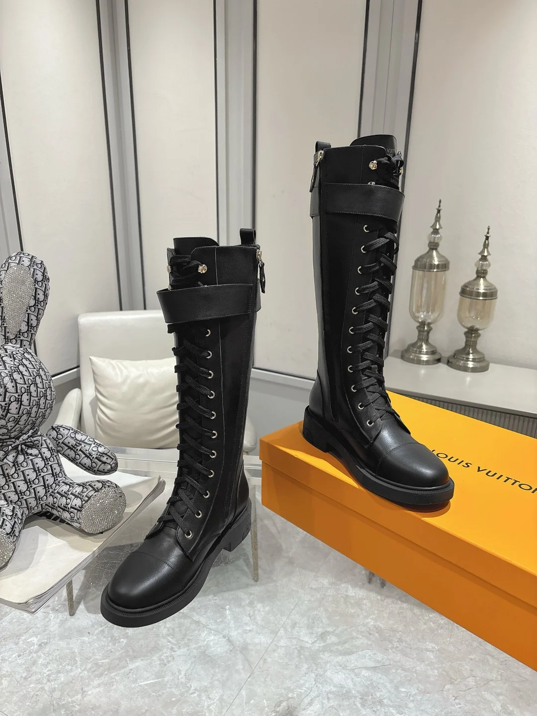 LV Boots Full-grain Calfskin Black EU36-40 C50202609111709 - Image 5