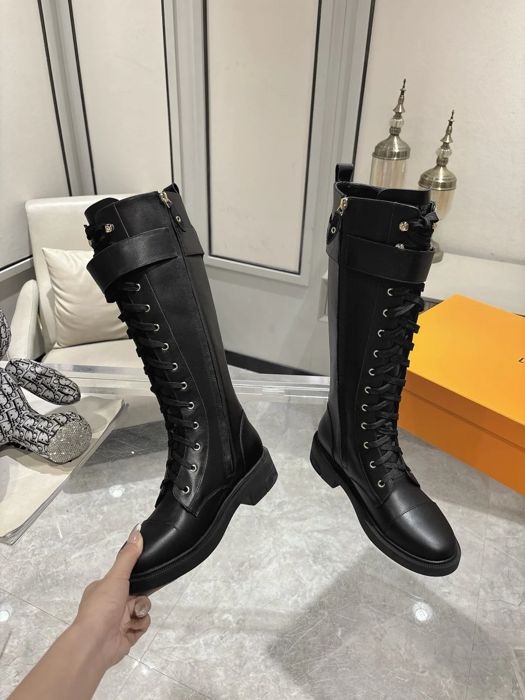 LV Boots Full-grain Calfskin Black EU36-40 C50202609111709 - Image 7
