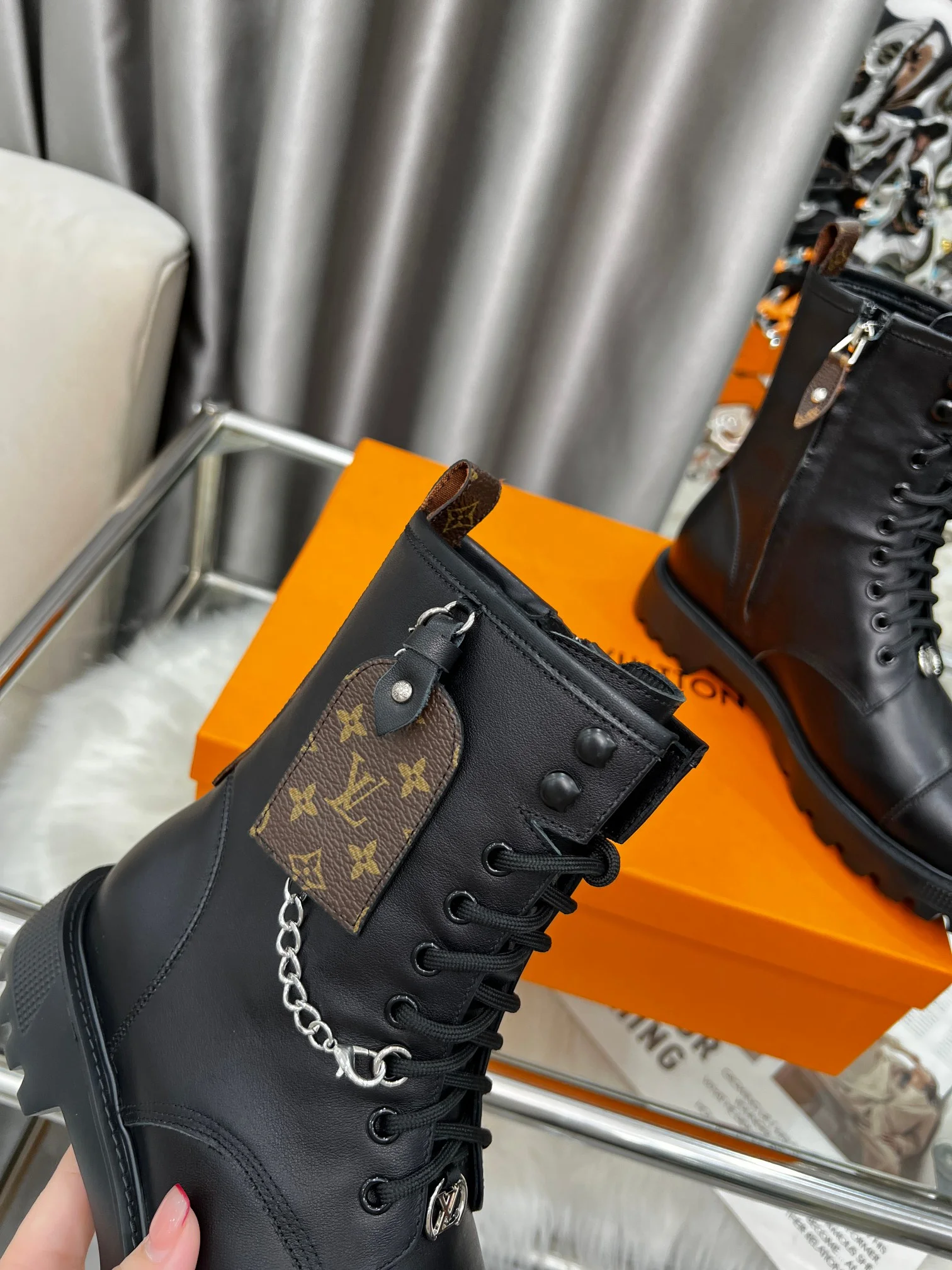 LV Boots Full-grain Leather Black-Brown EU35-40 B90202609111726 - Image 6