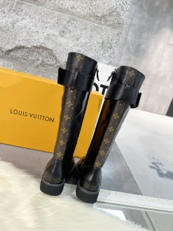 Alternative view of LV Boots Full-grain Leather Black-White EU35-40 B70202609111734