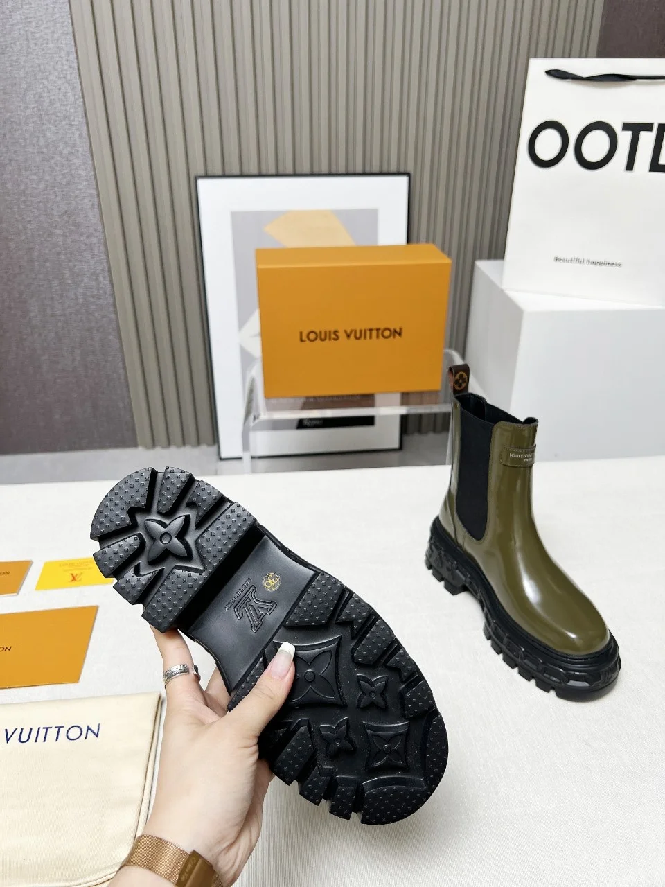 LV Boots Patent Calf Leather Green-Black EU35-41 C10202609111240 - Image 8