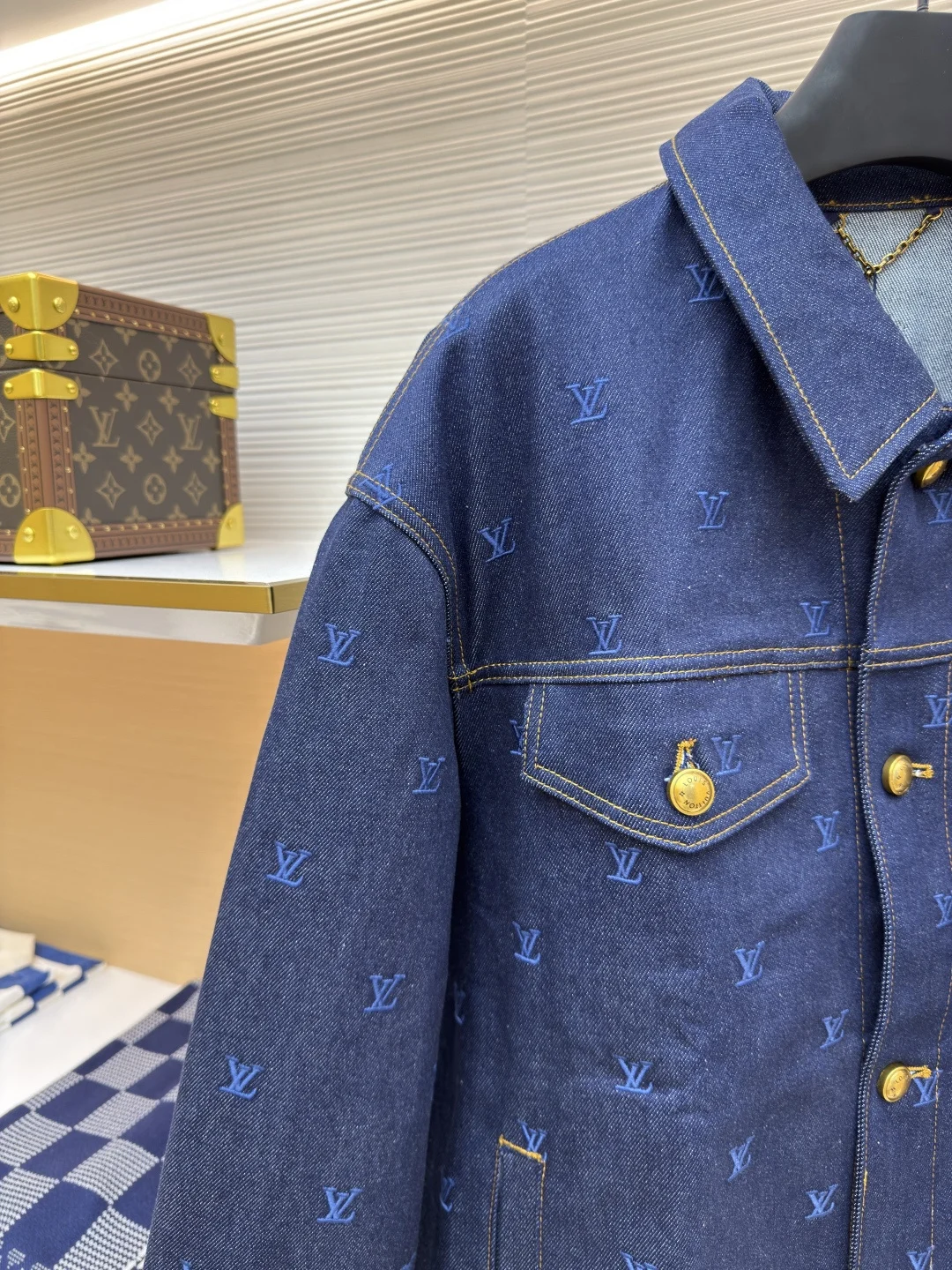LV Jackets Blue-Gold S-L C20202609090714 - Image 4