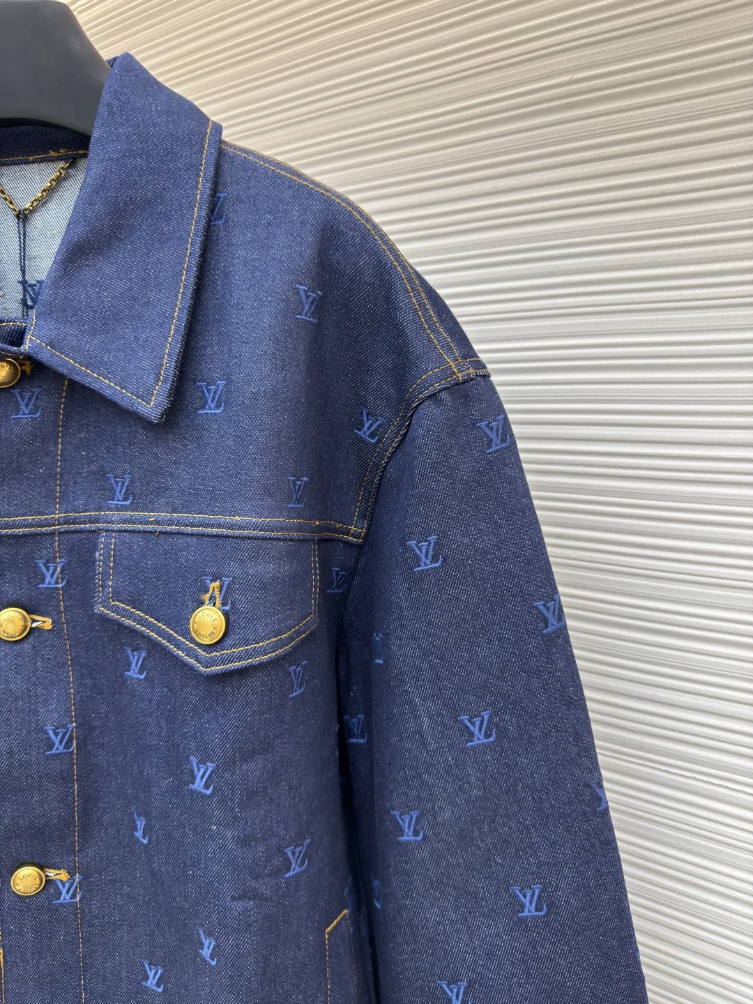 LV Jackets Blue-Gold S-L C20202609090714 - Image 5
