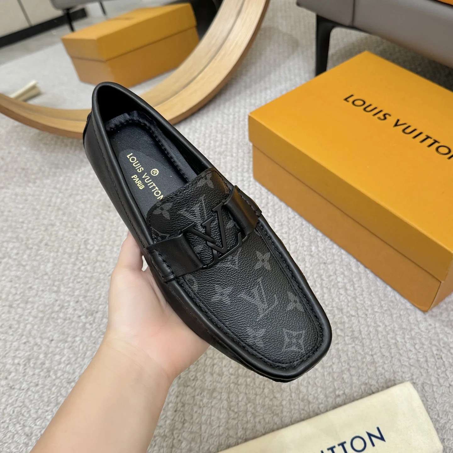LV Loafers Black-Gray B00202609110122 - Image 5