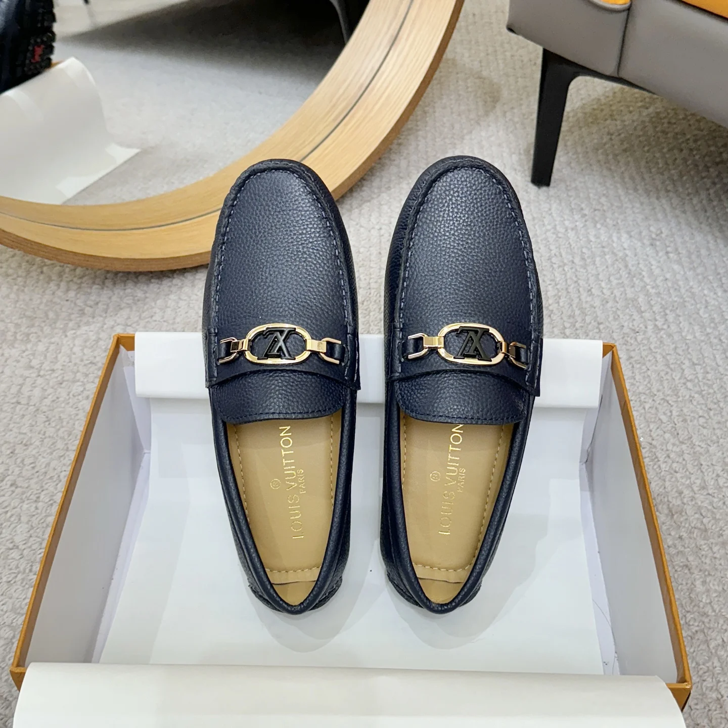 LV Loafers Blue-Gold B00202609110099 - Image 2