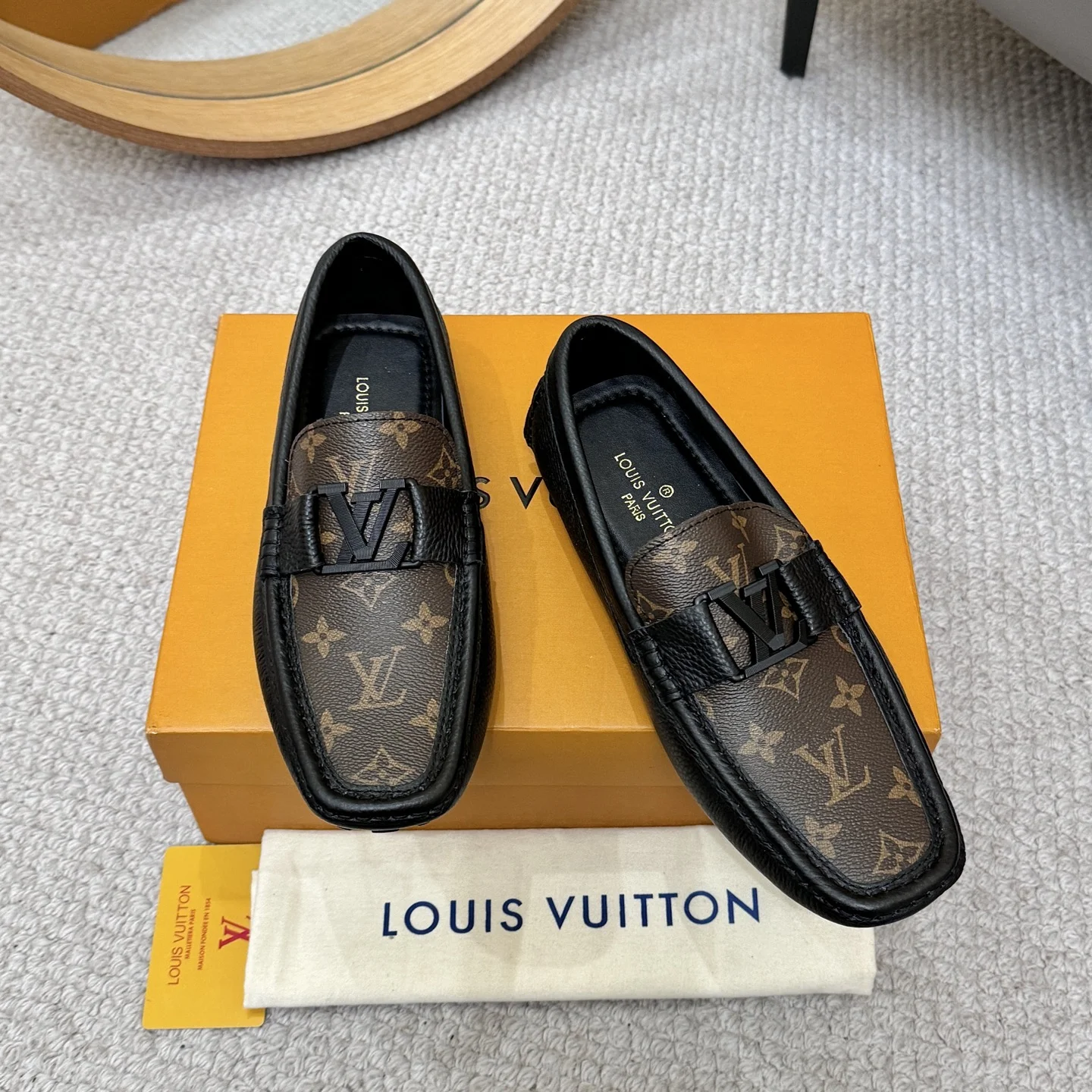 LV Loafers Calf Leather Brown-Black EU38-46 B00202609110119