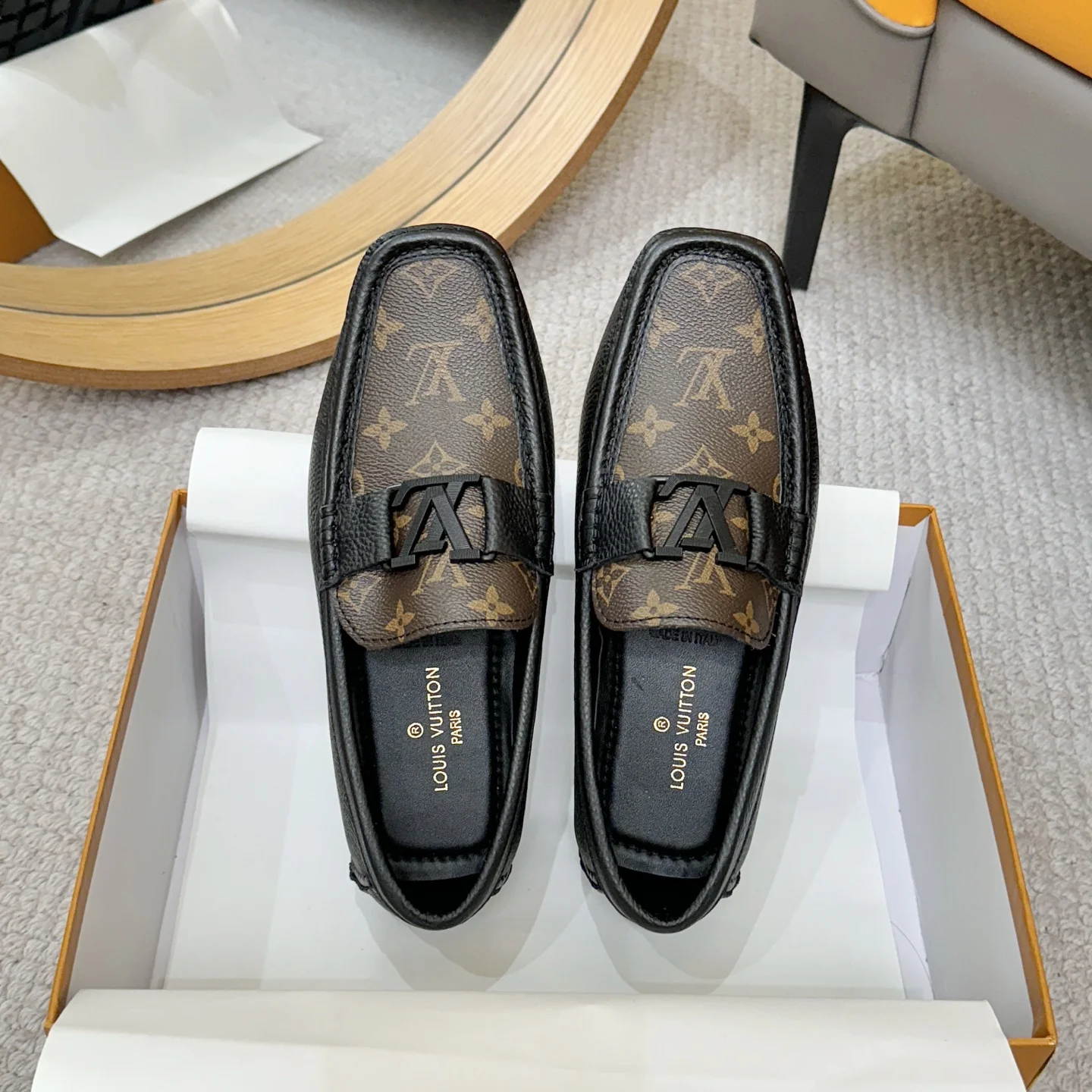 LV Loafers Calf Leather Brown-Black EU38-46 B00202609110119 - Image 2