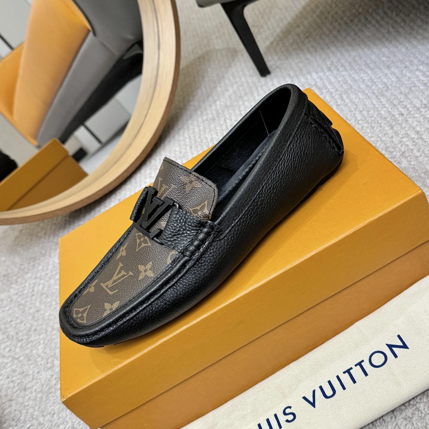 LV Loafers Calf Leather Brown-Black EU38-46 B00202609110119 - Image 6