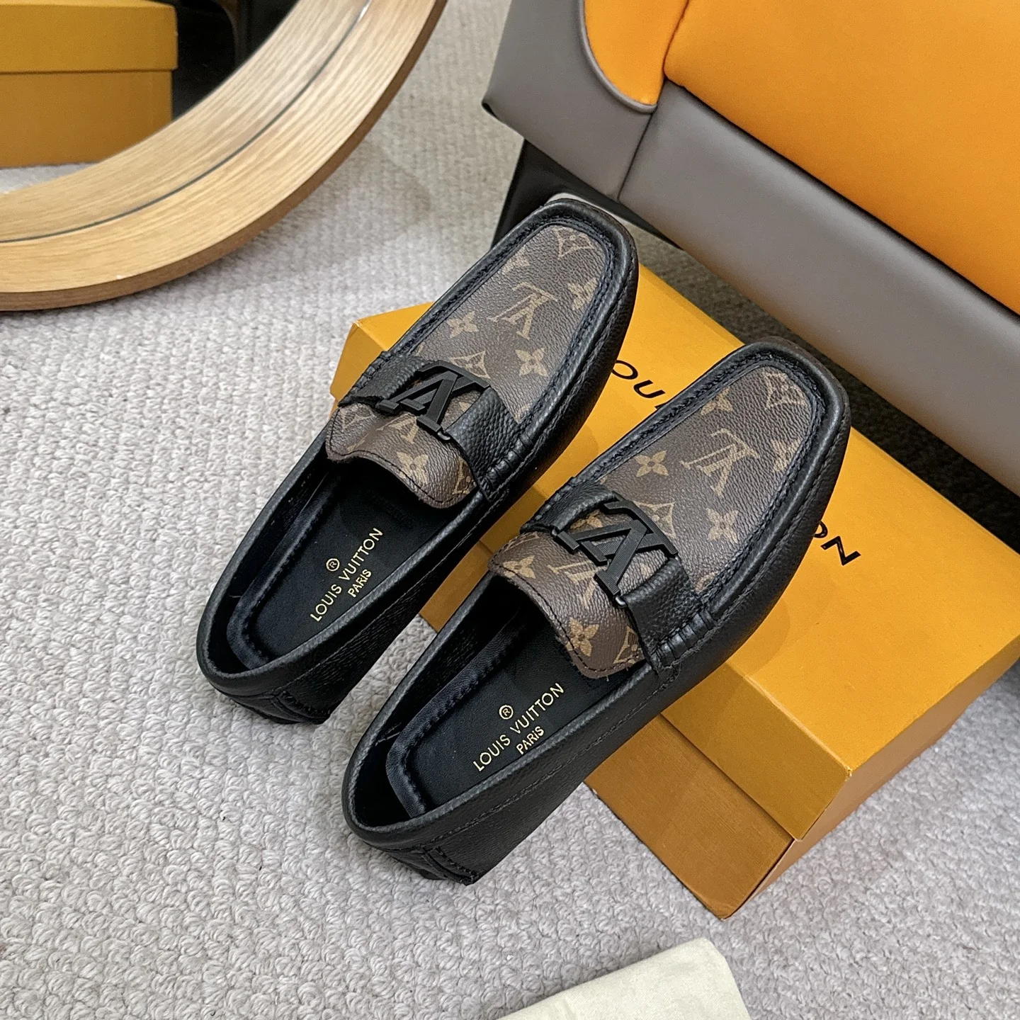 LV Loafers Calf Leather Brown-Black EU38-46 B00202609110119 - Image 8