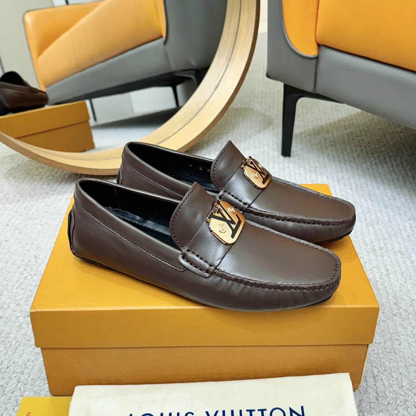 LV Loafers Calf Leather Brown-Gold EU38-46 B00202609110110 - Image 3