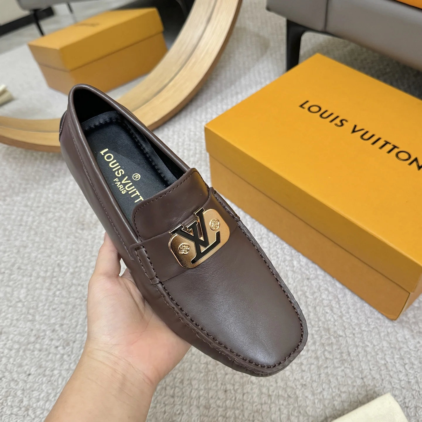 LV Loafers Calf Leather Brown-Gold EU38-46 B00202609110110 - Image 5