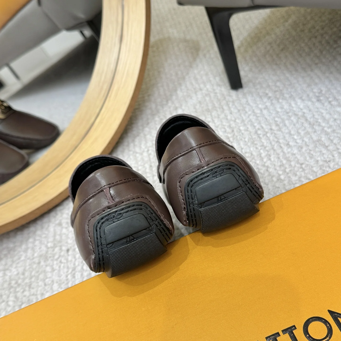LV Loafers Calf Leather Brown-Gold EU38-46 B00202609110110 - Image 9