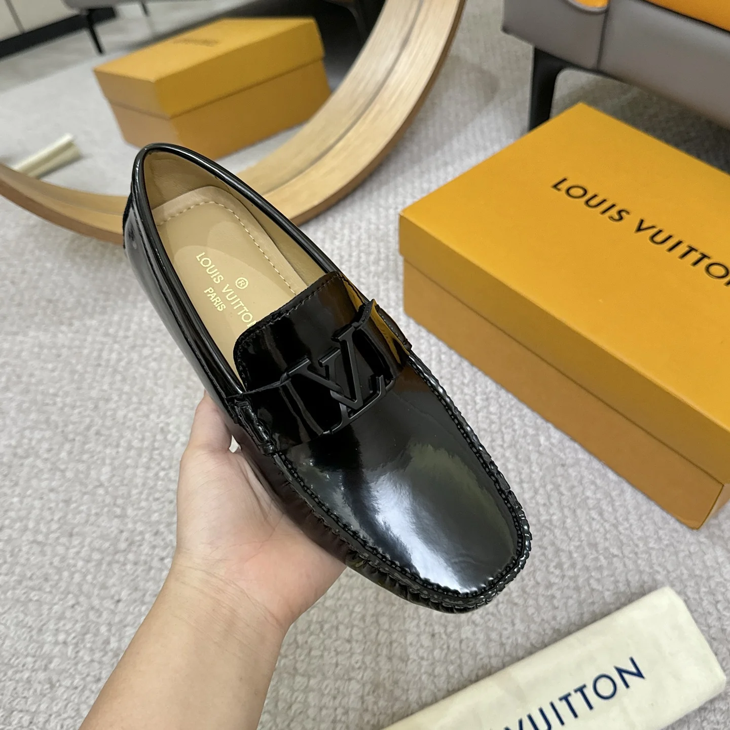 LV Loafers Calfskin Leather Black EU38-46 B00202609110112 - Image 5