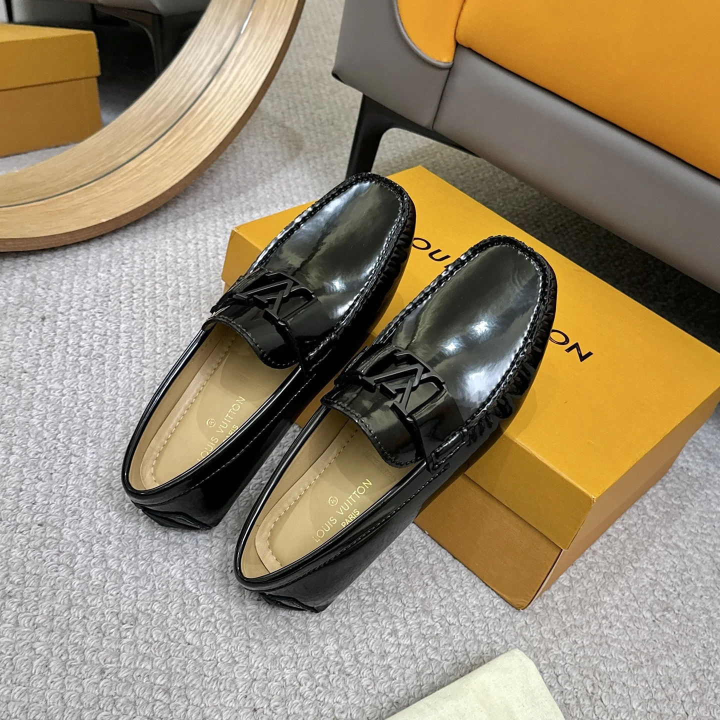 LV Loafers Calfskin Leather Black EU38-46 B00202609110112 - Image 8
