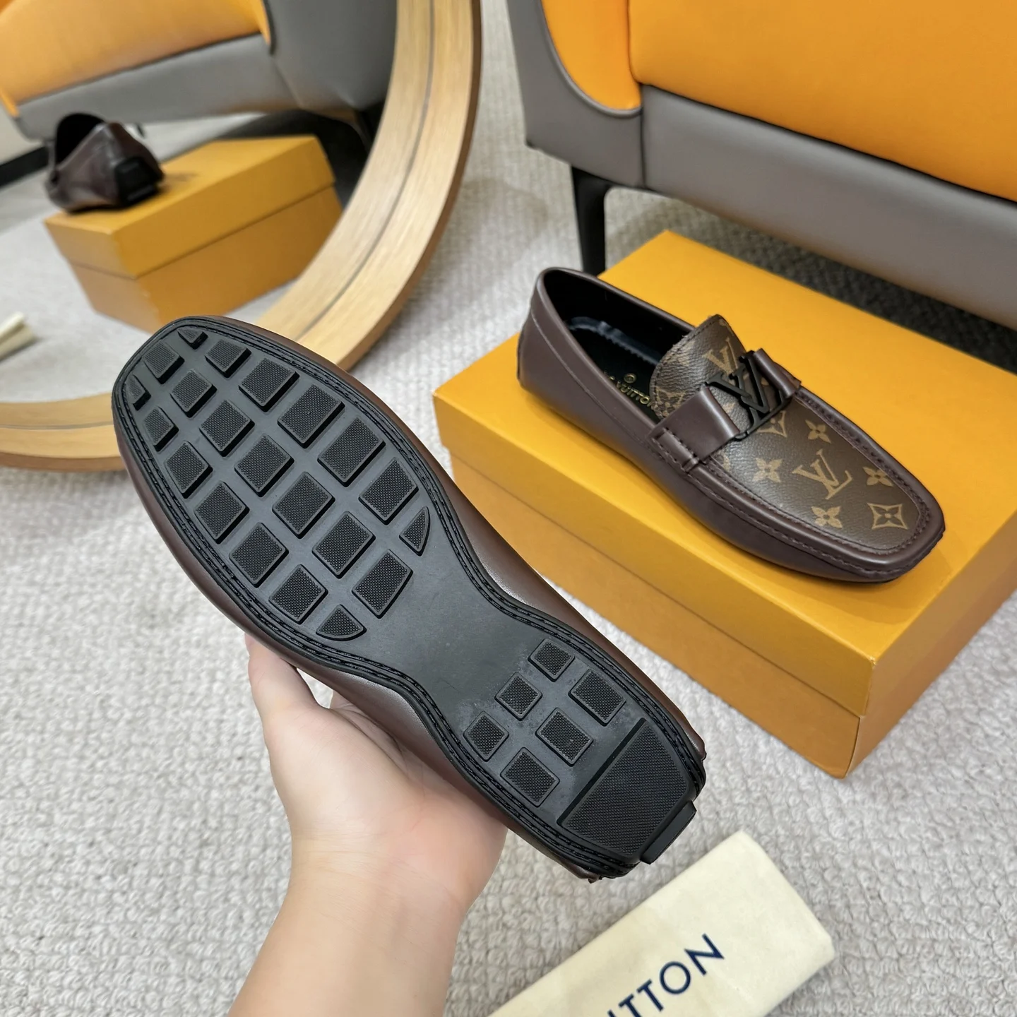 LV Loafers Calfskin Leather Brown-Black EU38-46 B00202609110123 - Image 7